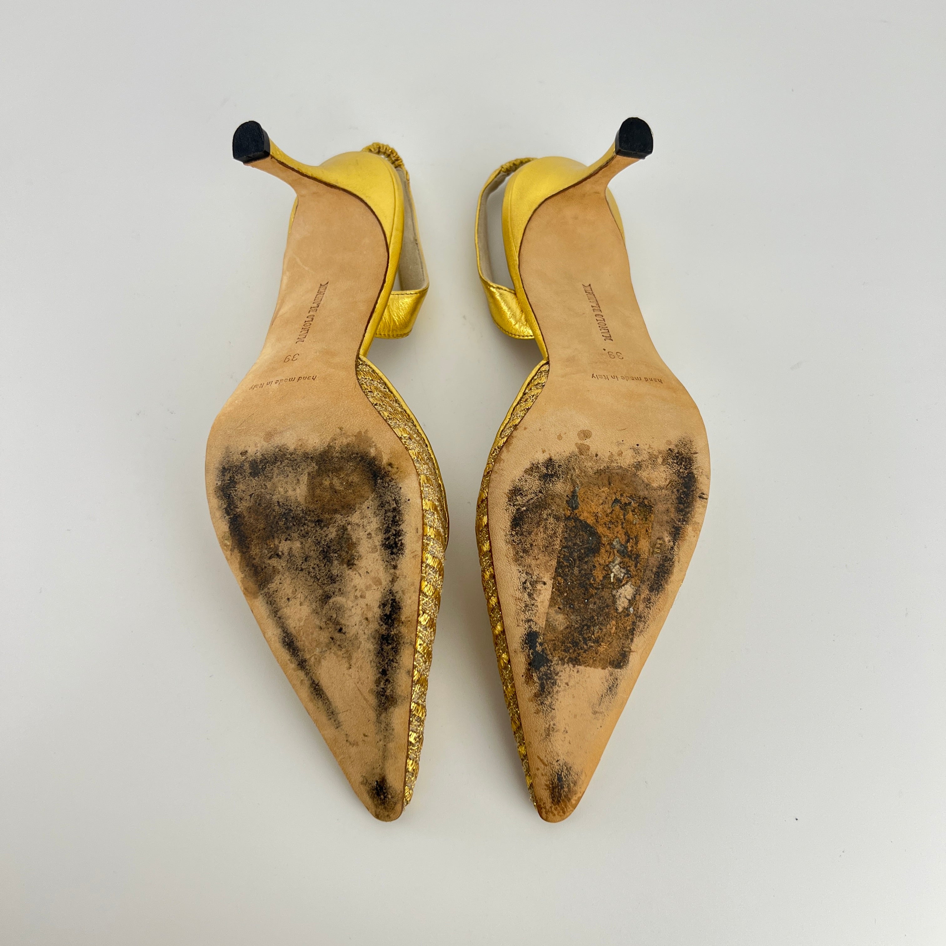 Manolo Blahnik | Vintage Metallic Gold Mesh Pointed Toe Slingback Heels (39)