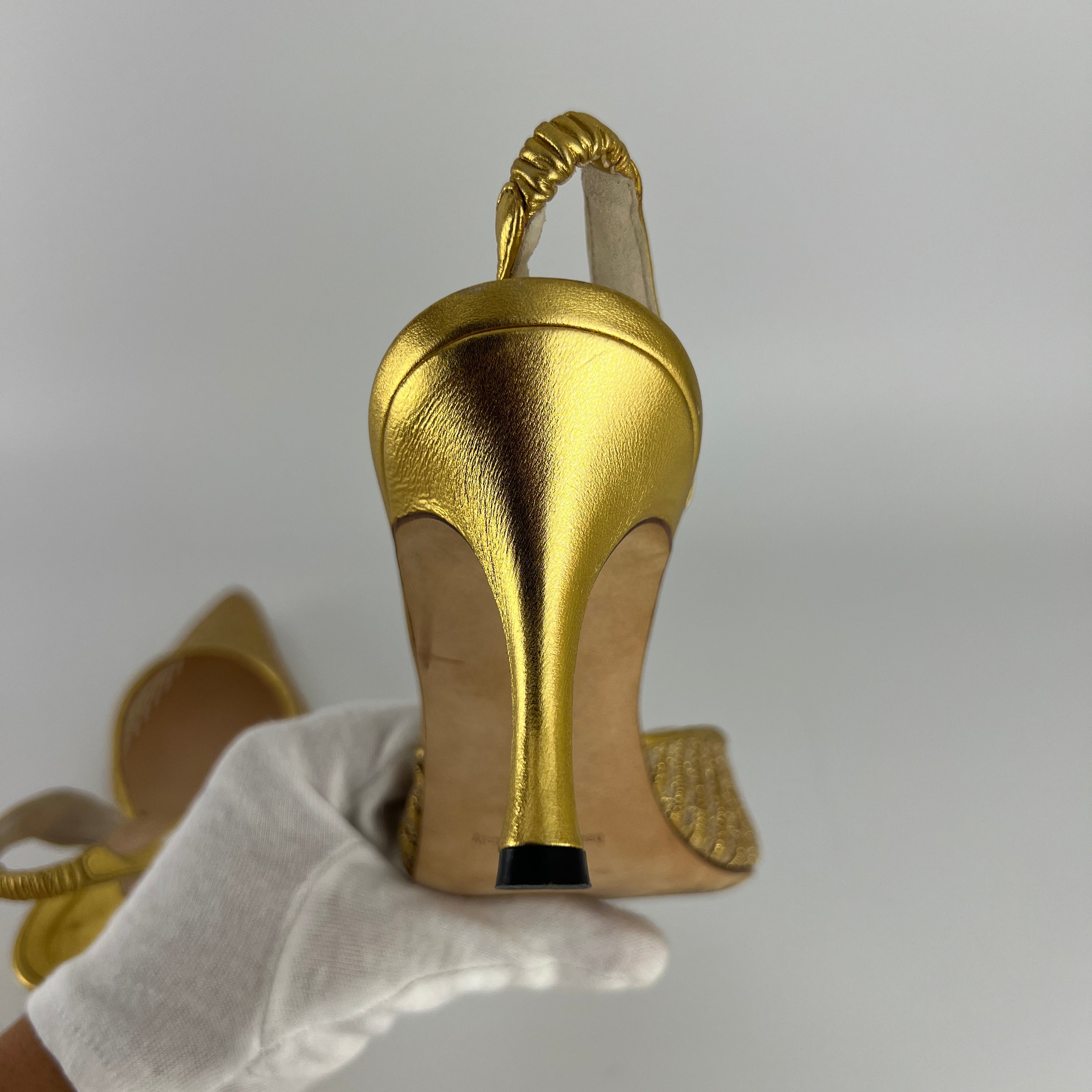 Manolo Blahnik | Vintage Metallic Gold Mesh Pointed Toe Slingback Heels (39)