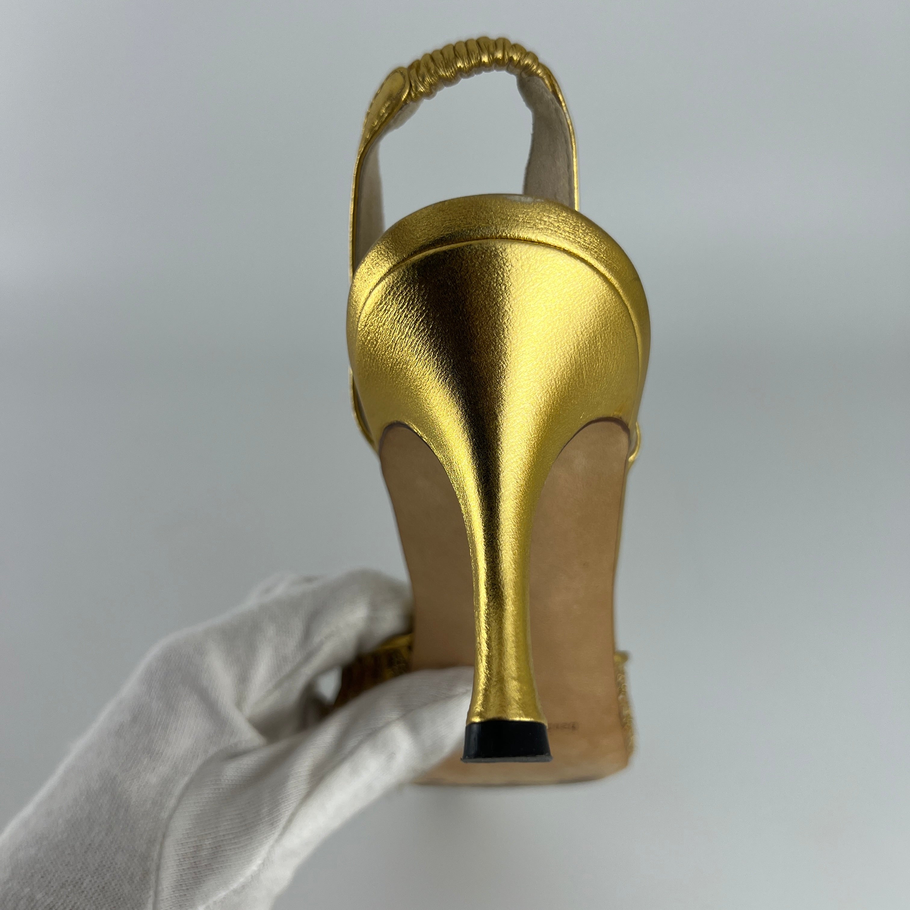 Manolo Blahnik | Vintage Metallic Gold Mesh Pointed Toe Slingback Heels (39)