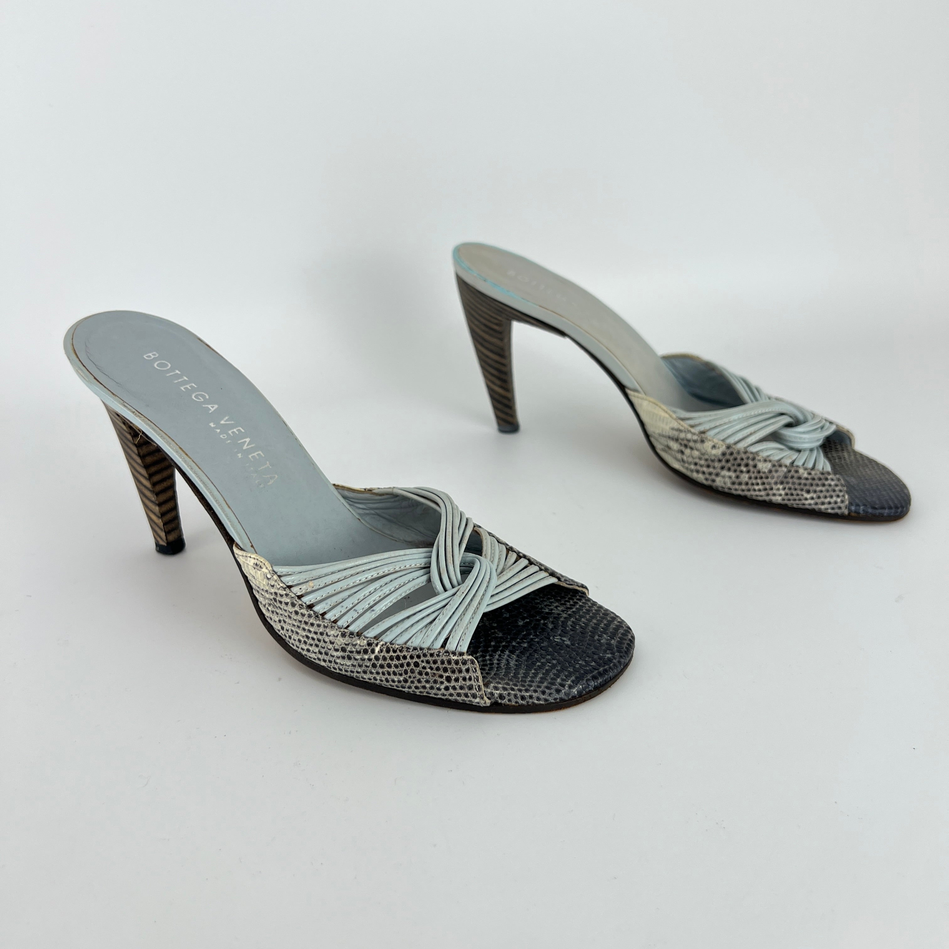 Bottega Veneta | Blue Exotic Leather Strappy Knot Twist Slide Mules (36)