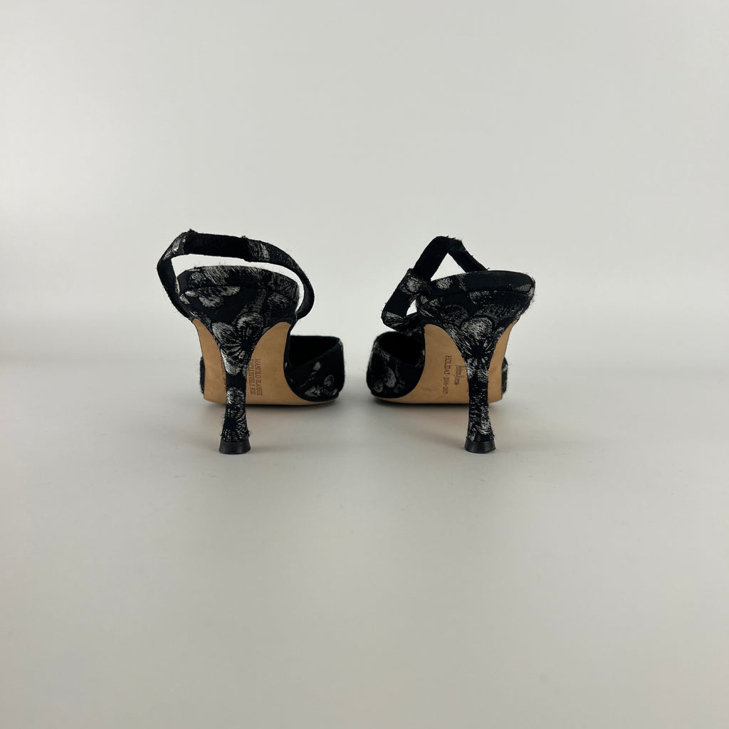 Manolo Blahnik | Vintage Limited Edition 2006/2007 Black Floral Gem Buckle Pointed Heels (36)