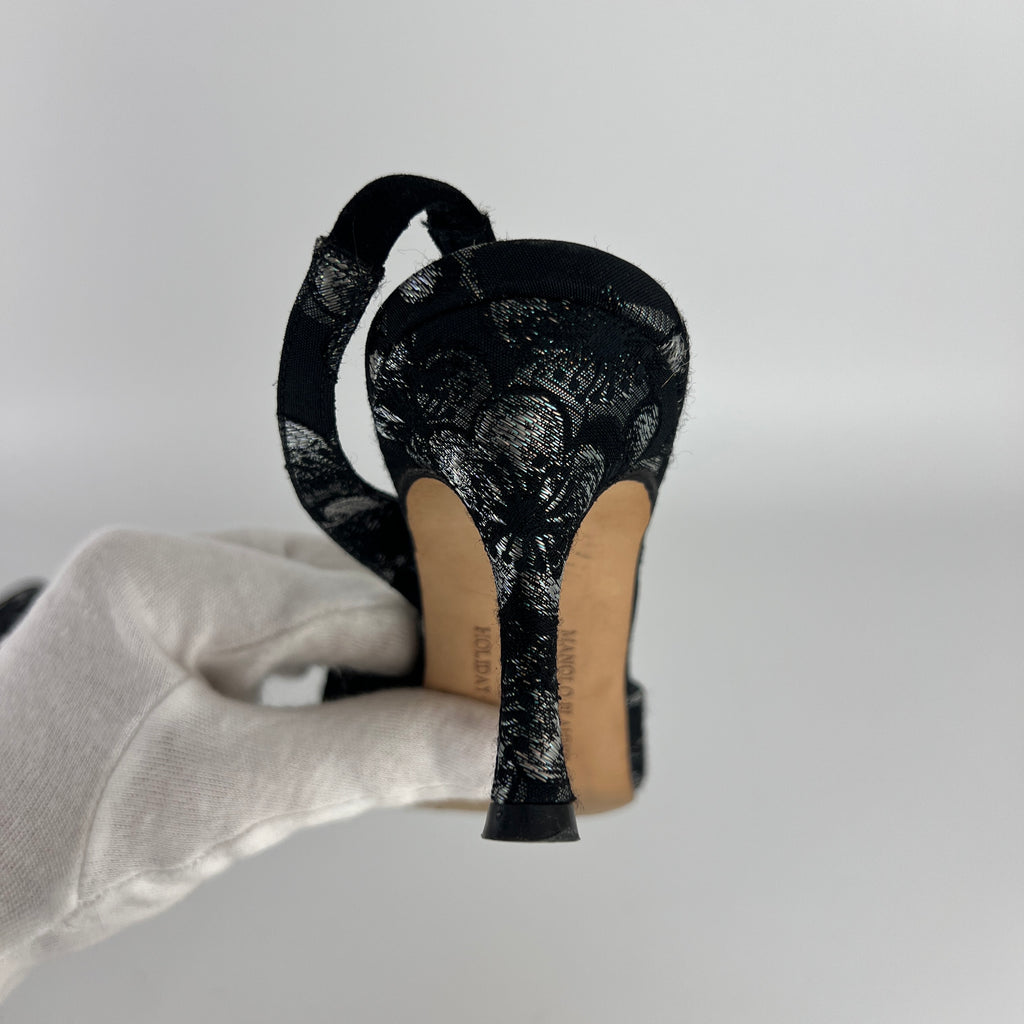 Manolo Blahnik | Vintage Limited Edition 2006/2007 Black Floral Gem Buckle Pointed Heels (36)