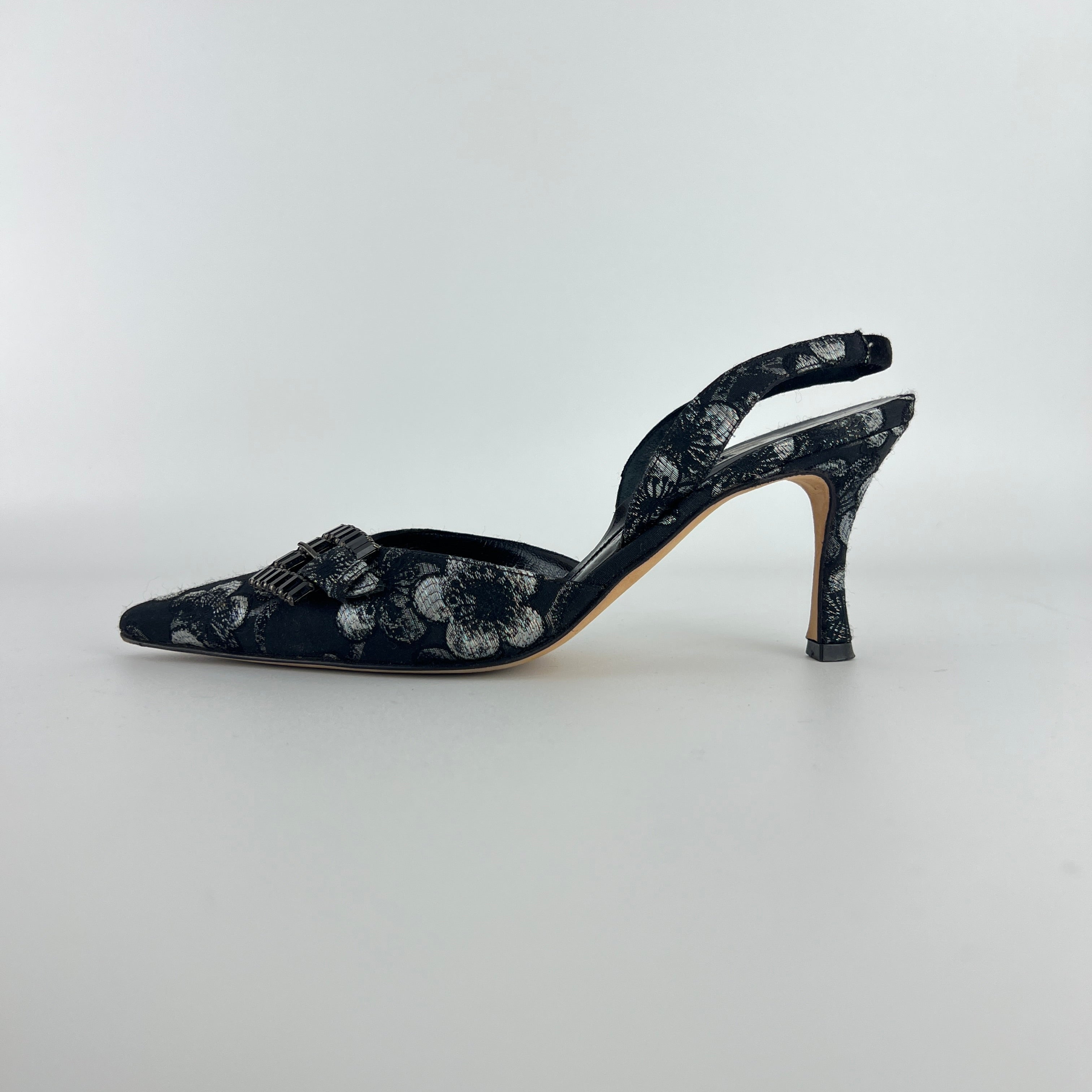 Manolo Blahnik | Vintage Limited Edition 2006/2007 Black Floral Gem Buckle Pointed Heels (36)