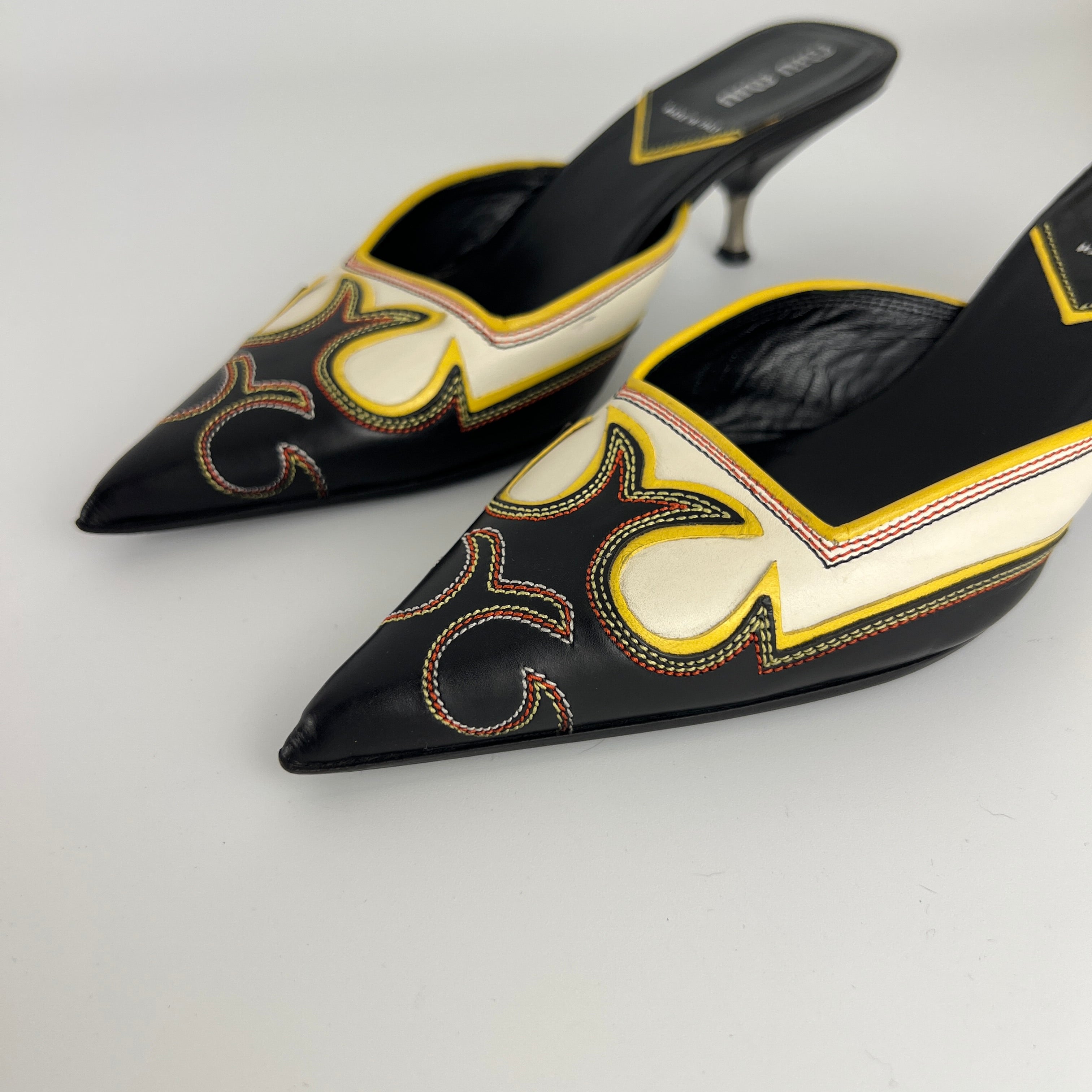Miu Miu | Vintage Western Black White Yellow Leather Pointed Toe Slide Mules (35.5)