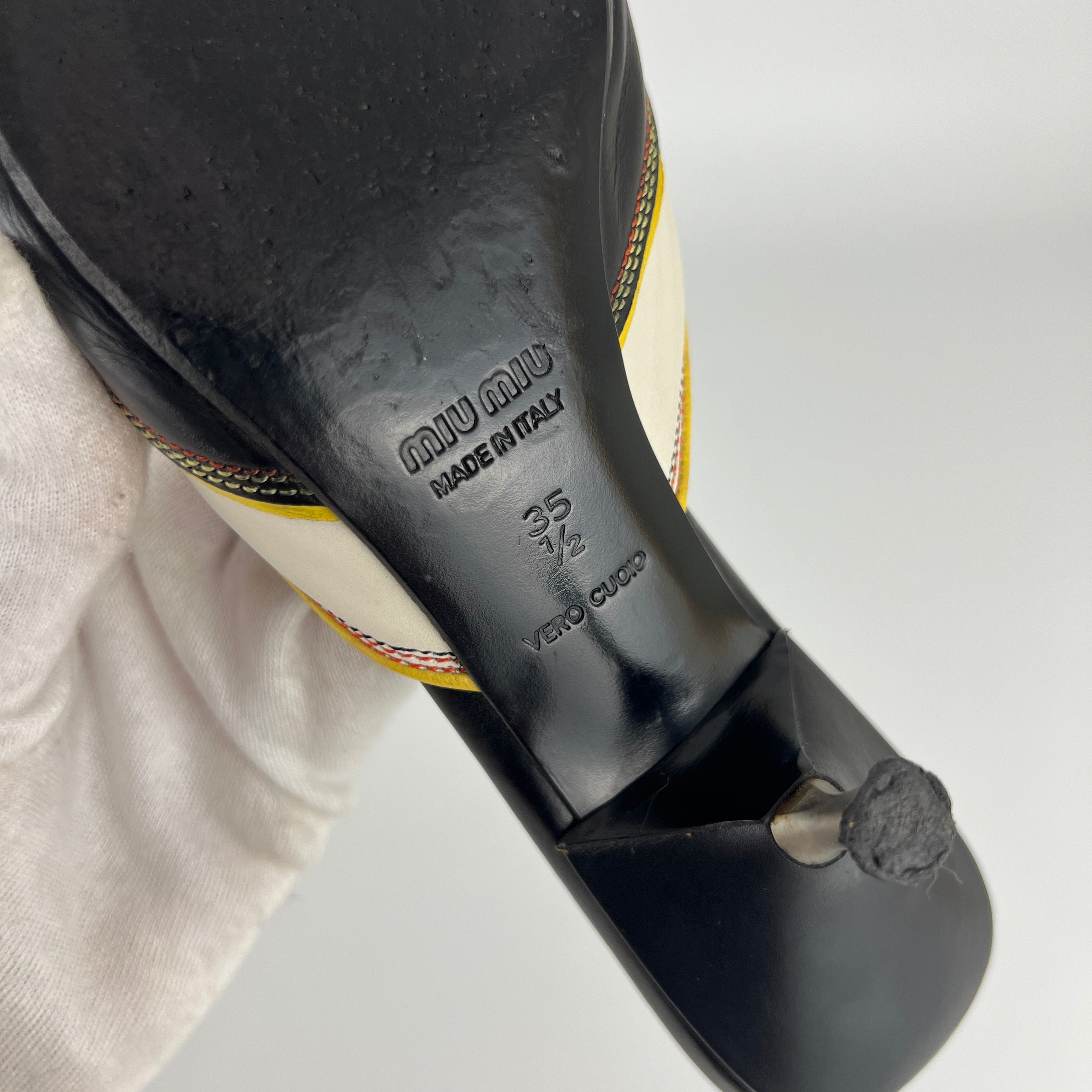 Miu Miu | Vintage Western Black White Yellow Leather Pointed Toe Slide Mules (35.5)