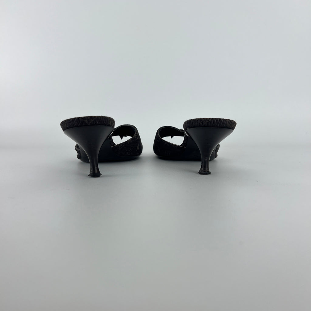 Louis Vuitton | Vintage Monogram Black Canvas Bow Leather Mules (35.5)
