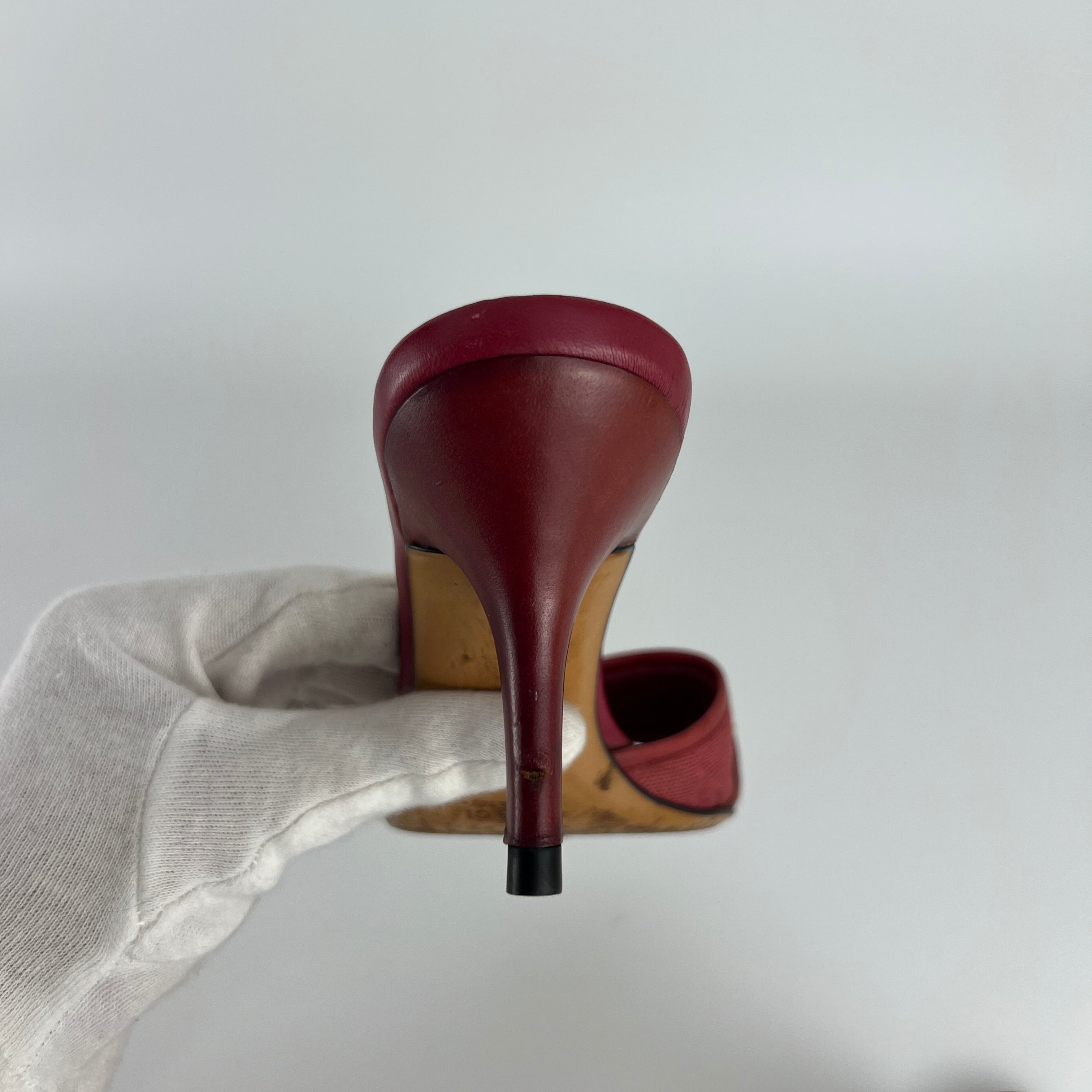 Gucci | Tom Ford Era Vintage Red GG Monogram Gold Horse Bit Canvas Leather Mules (34)