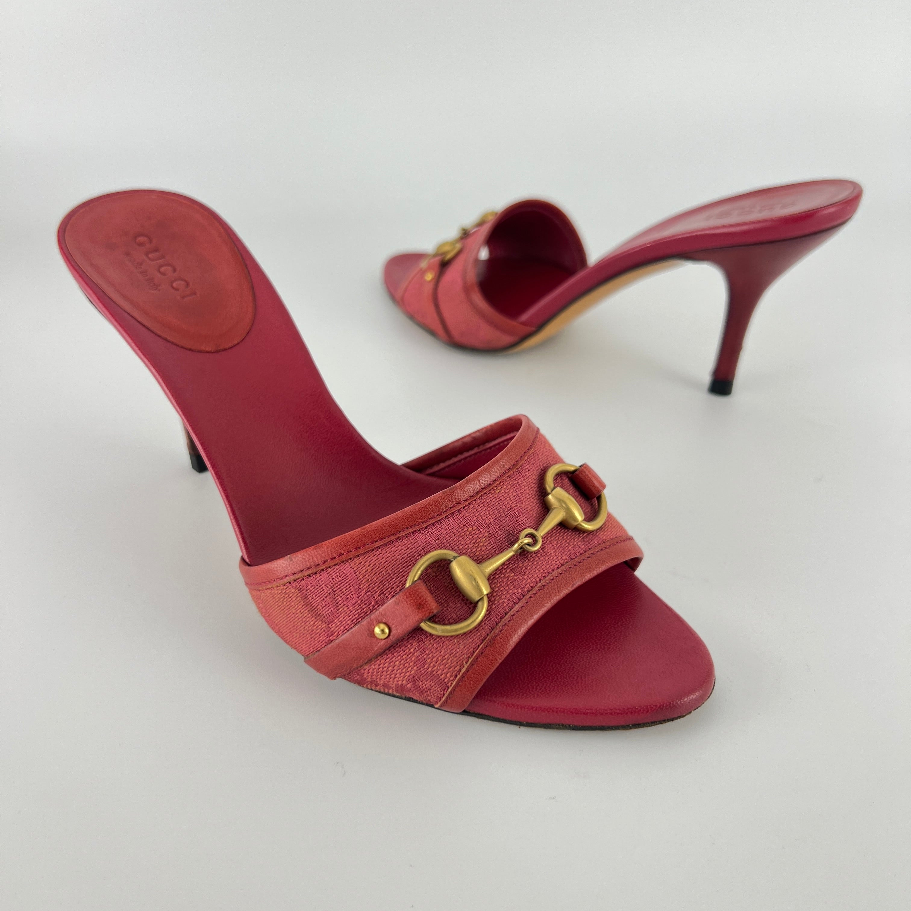 Gucci | Tom Ford Era Vintage Red GG Monogram Gold Horse Bit Canvas Leather Mules (34)