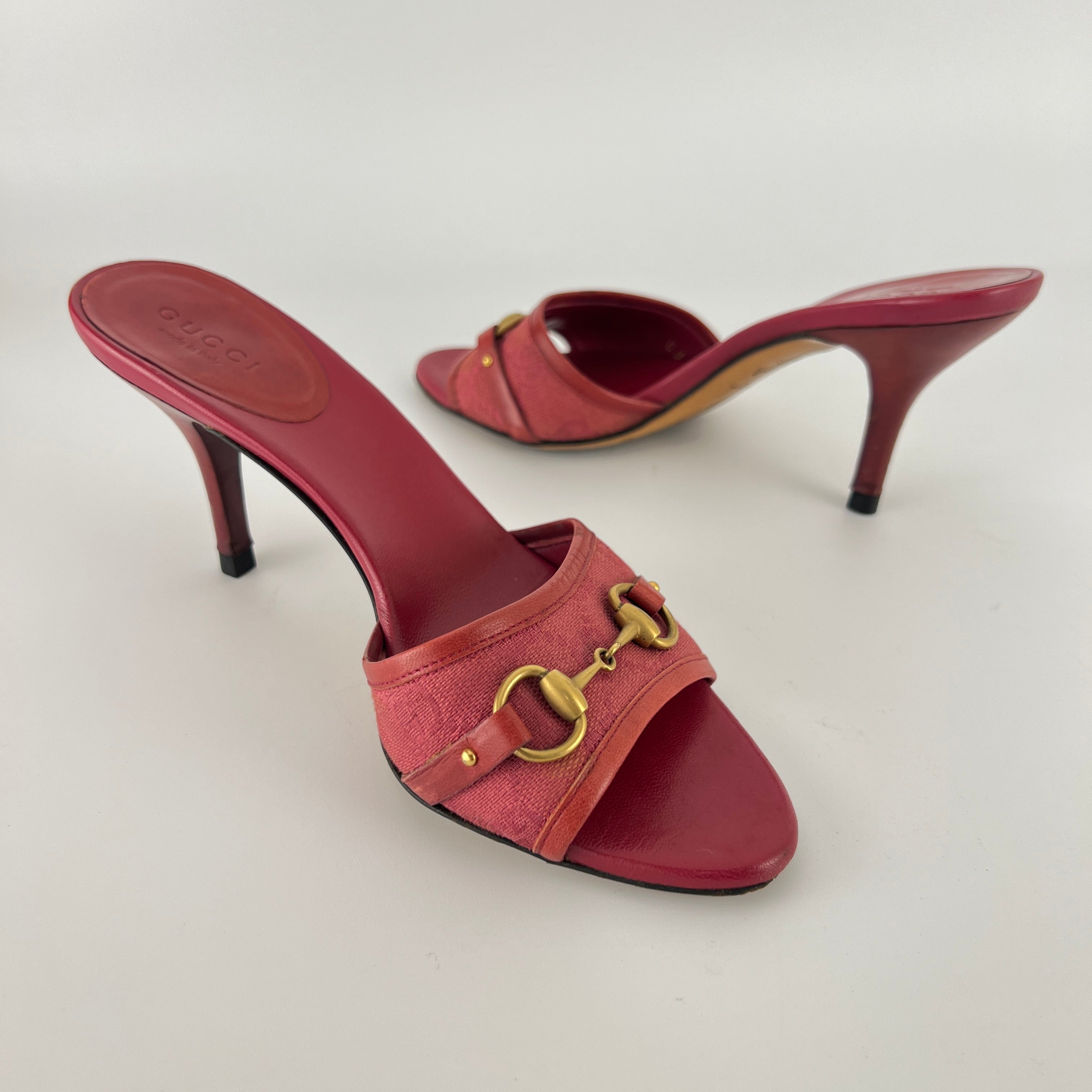 Gucci | Tom Ford Era Vintage Red GG Monogram Gold Horse Bit Canvas Leather Mules (34)