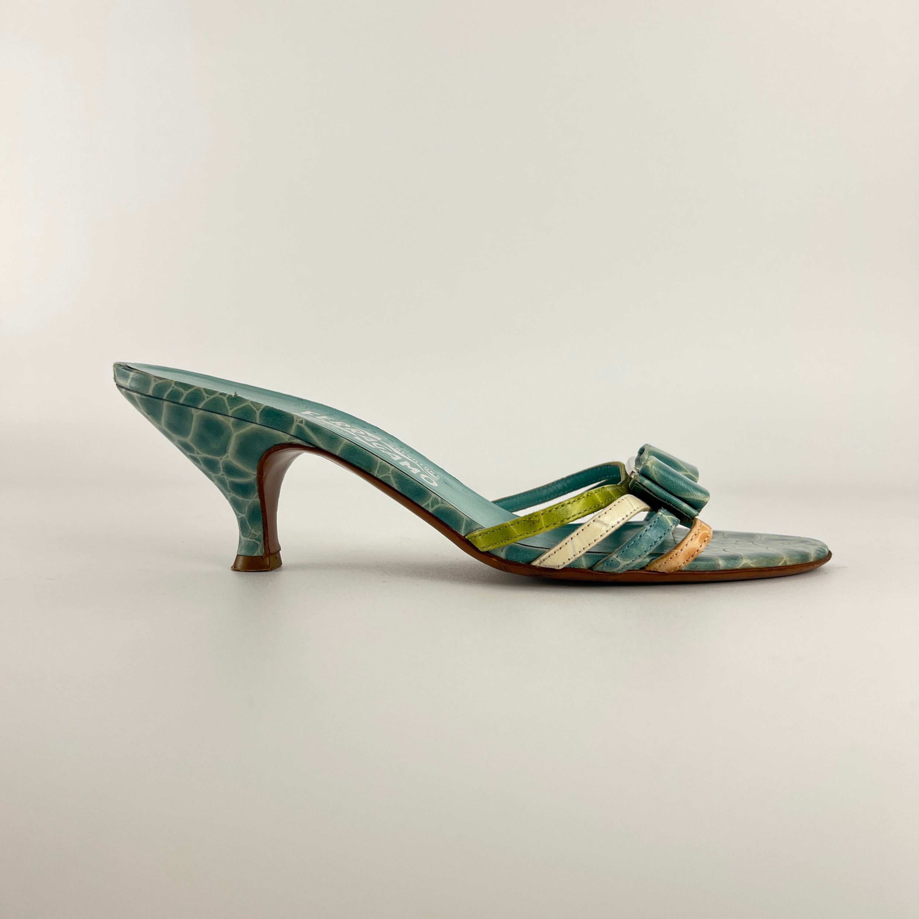 Ferragamo | Turquoise Blue Croc Embossed Leather Bow Mule Rare (8 , 38)