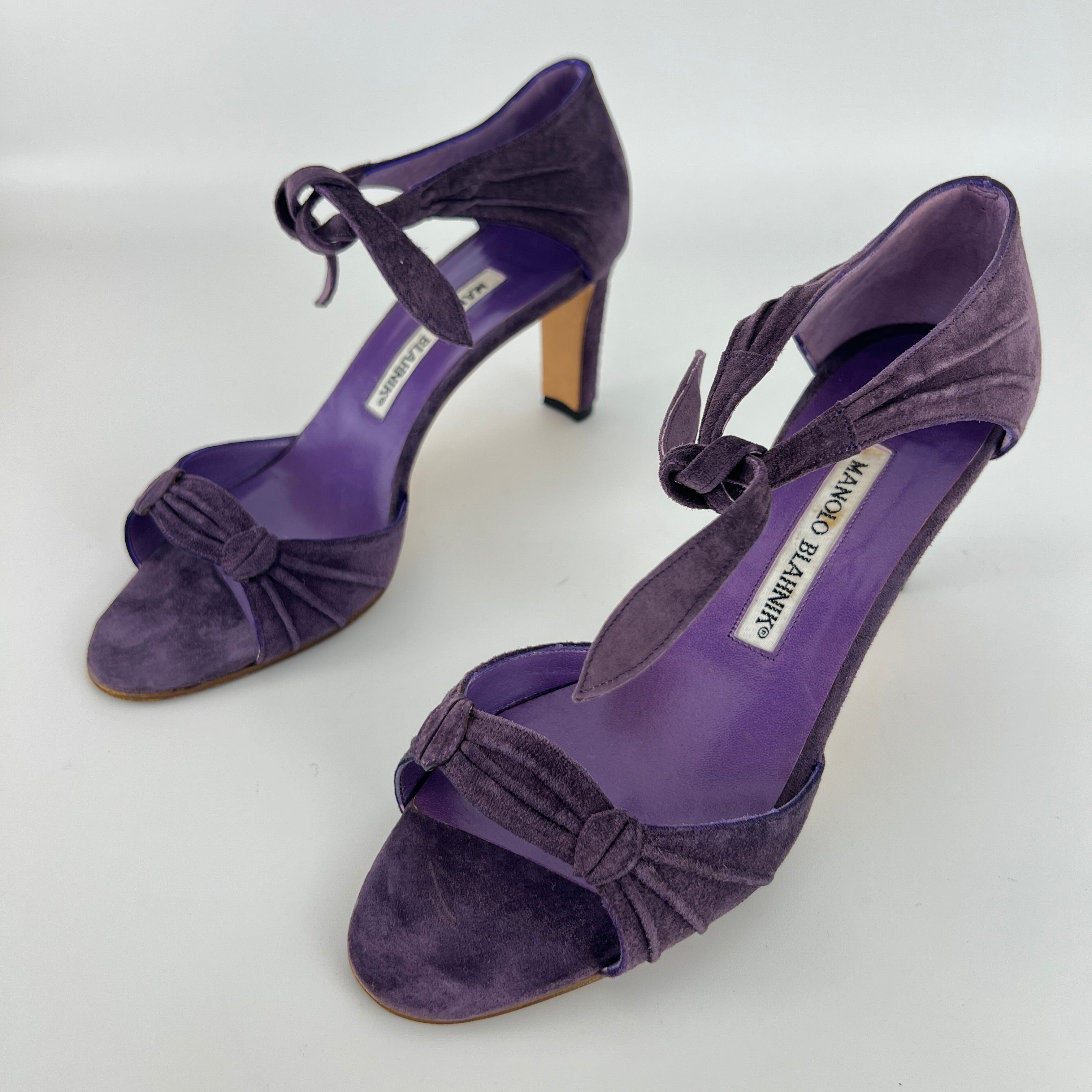 Manolo Blahnik | Purple Suede Leather Ankle Tie Closure Open Toe Pumps (35.5)
