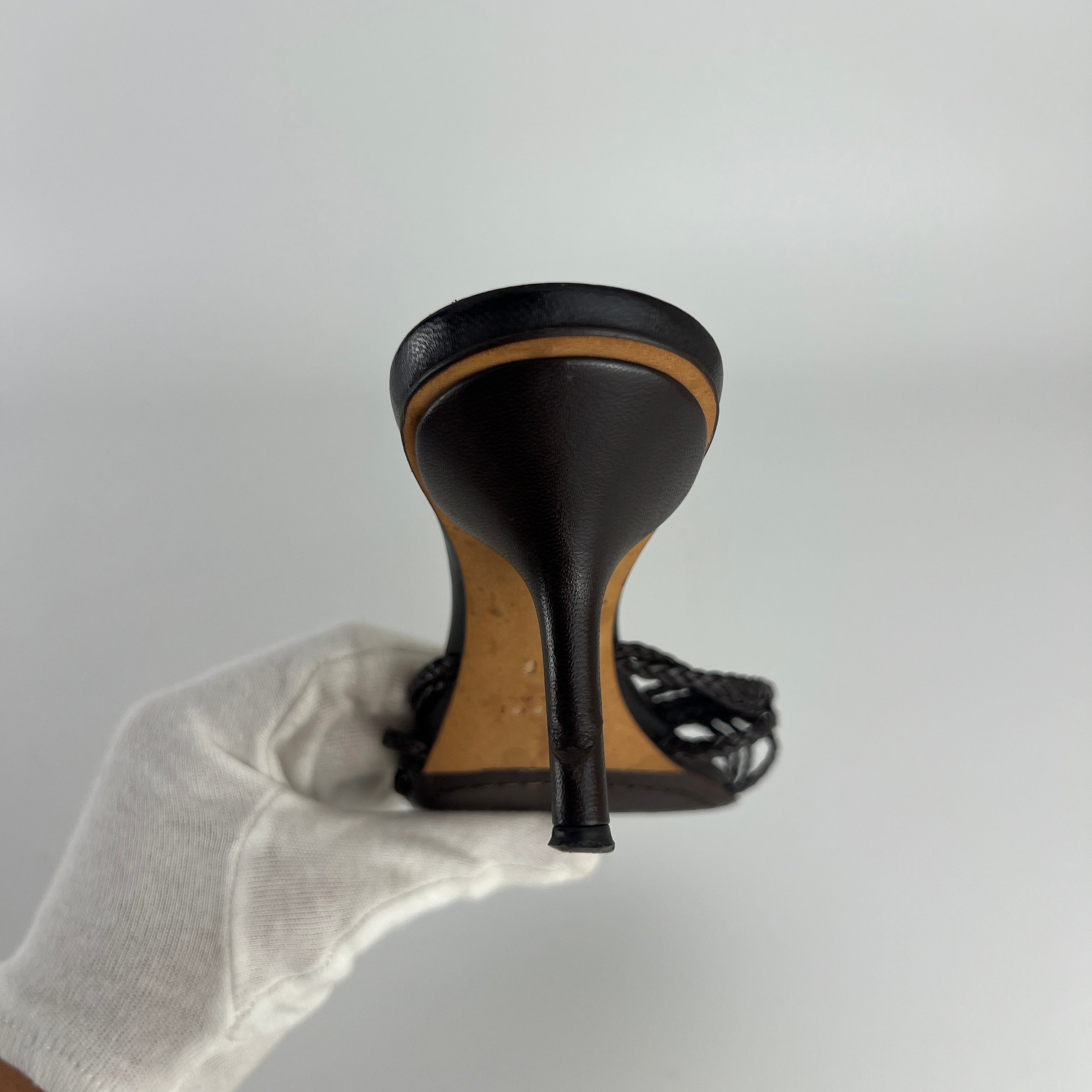 Gucci | Tom Ford Era Brown Leather Braided Knot Strappy Mules (35)