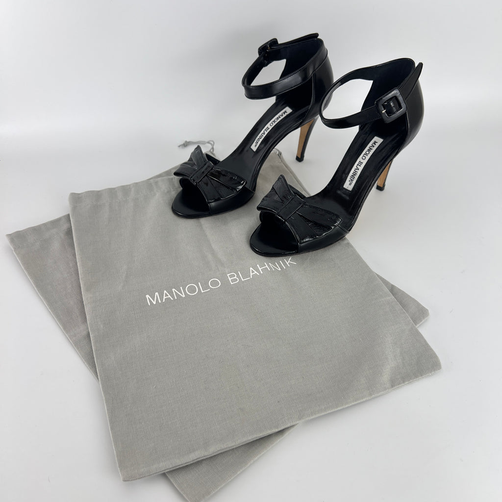 Manolo Blahnik | Black Patent Leather Bow Ankle Wrap Sandal Heels (36.5)