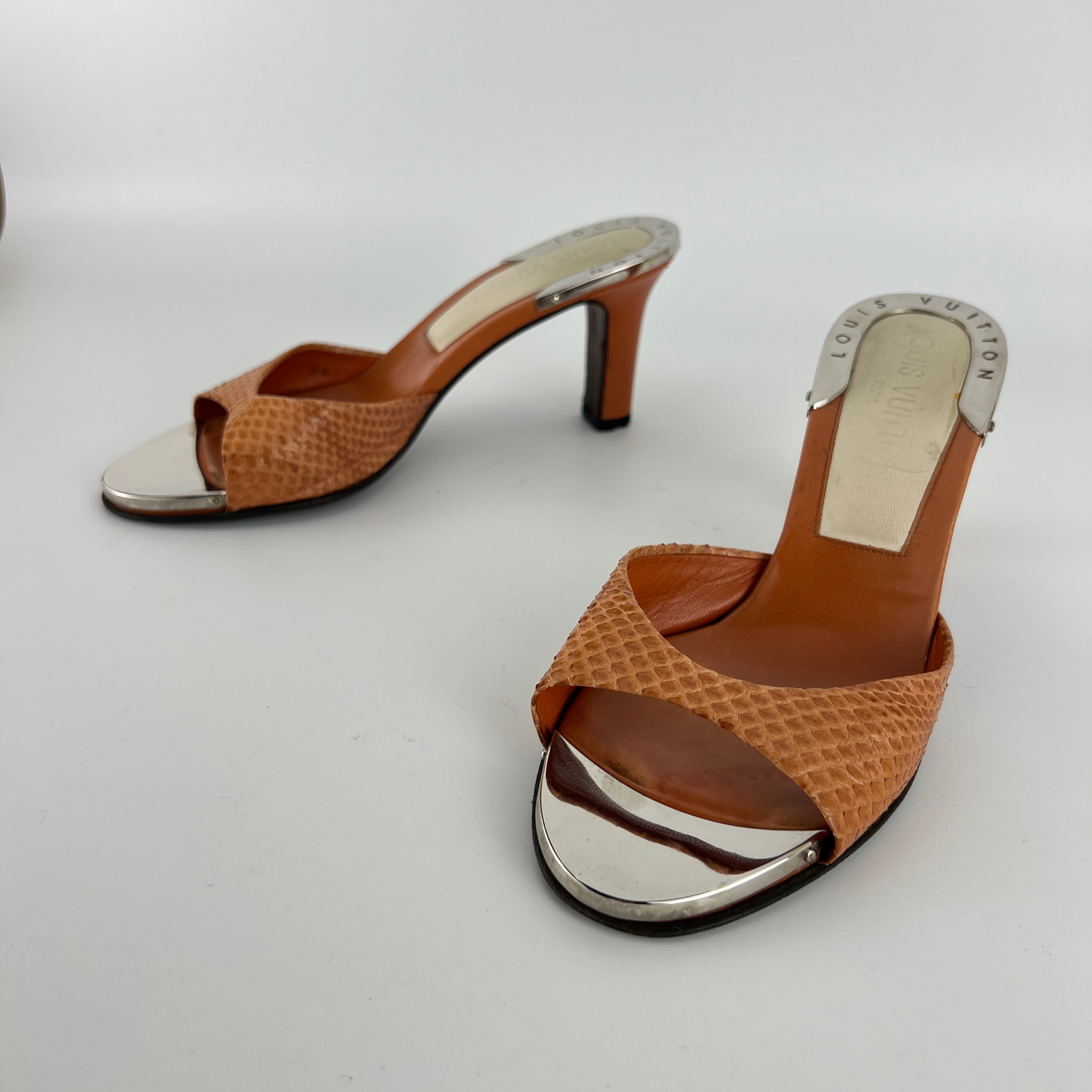 Louis Vuitton | Orange Python Leather Silver Mirror Slide Mules (36.5)