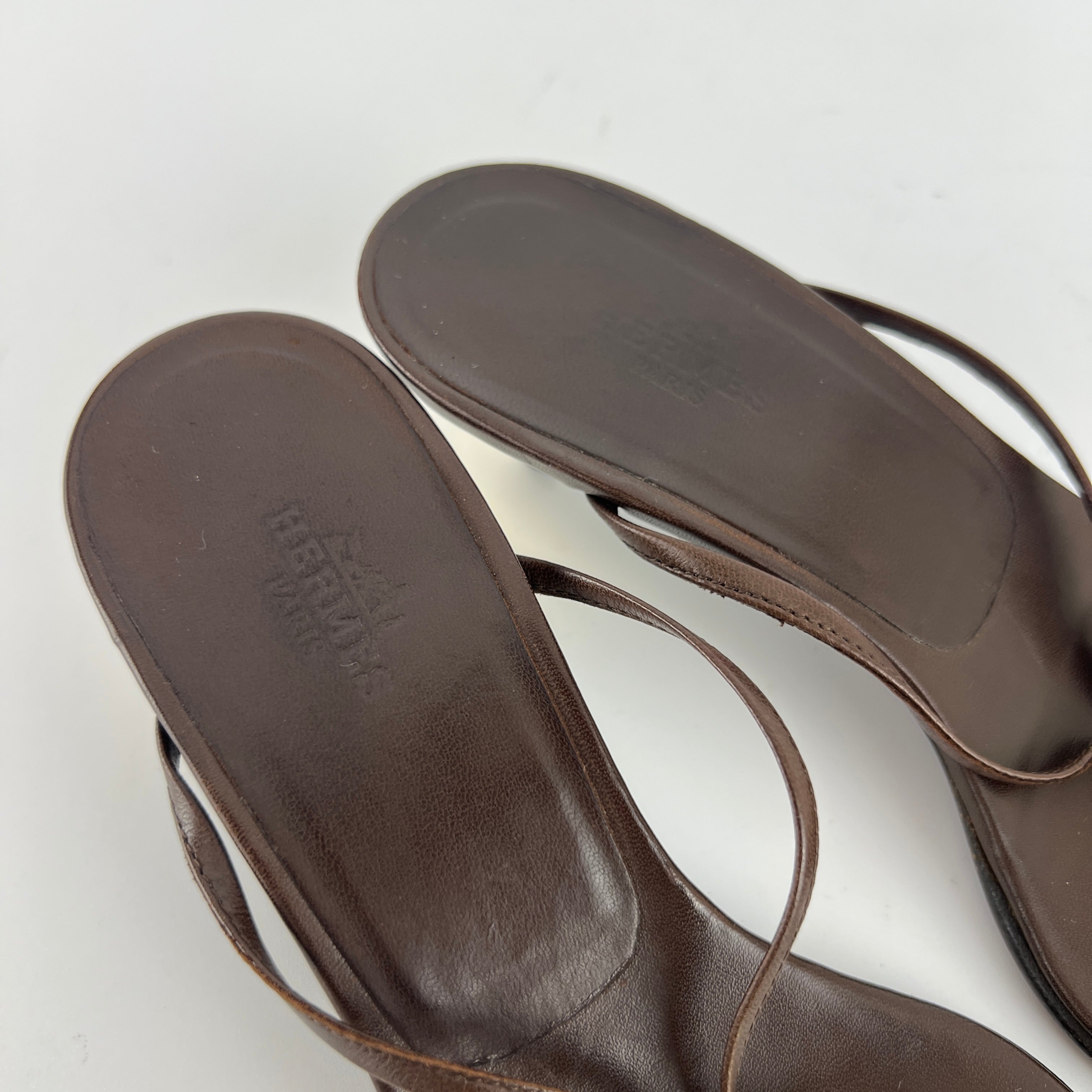 Hermes | Kala Brown Leather Gold Chaine d'Ancre Kitten Heel Sandal Mules (35)