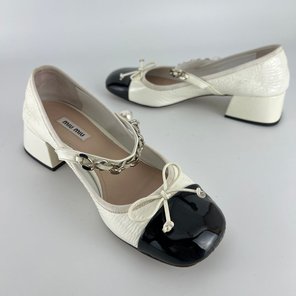 Miu Miu | White Black Patent Leather Pearl Strap Mary Jane (38)