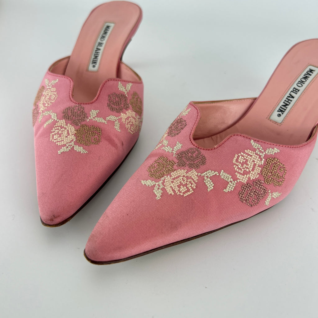 Manolo Blahnik | Vintage Salina Pink Floral Embroidery Pointed Toe Slide Mules (36.5)