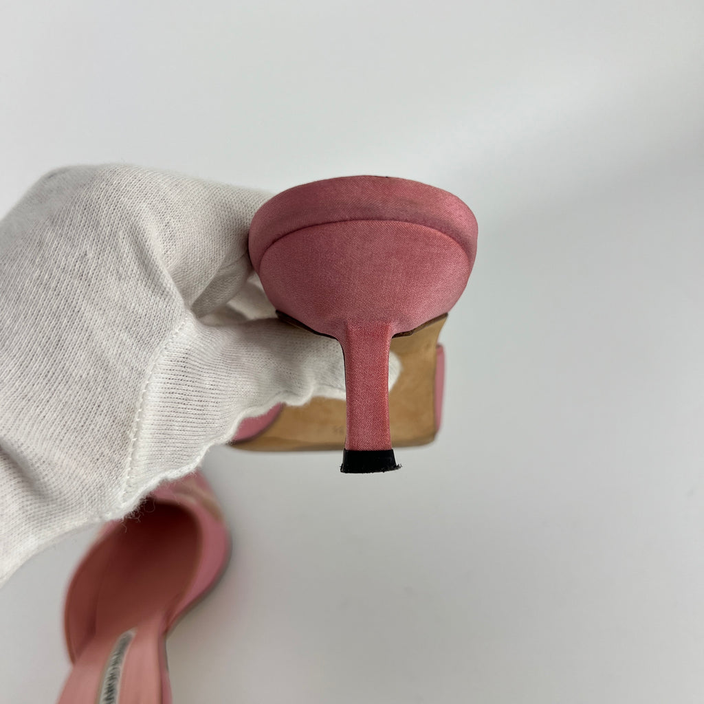Manolo Blahnik | Vintage Salina Pink Floral Embroidery Pointed Toe Slide Mules (36.5)