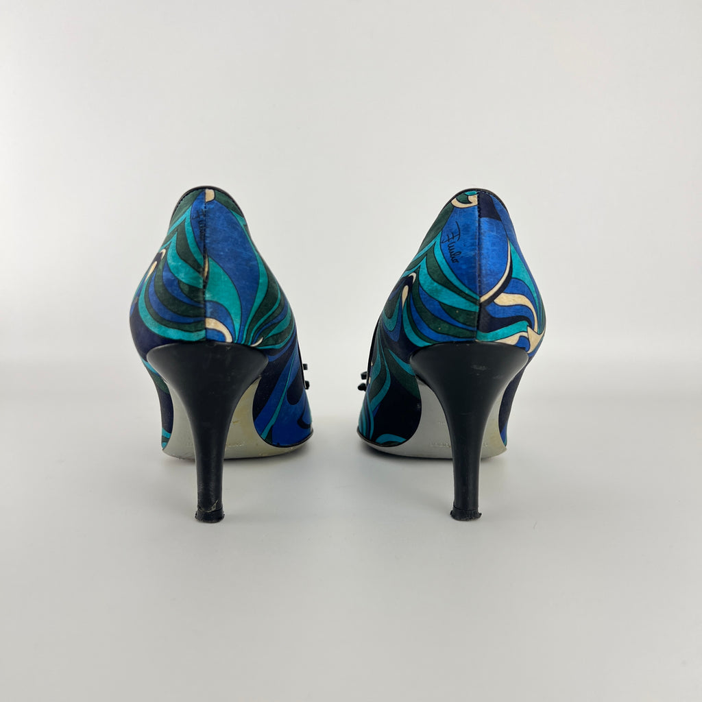 Emilio Pucci | Vintage Blue Satin Pattern Black Leather Bow Pump Heel (36.5)