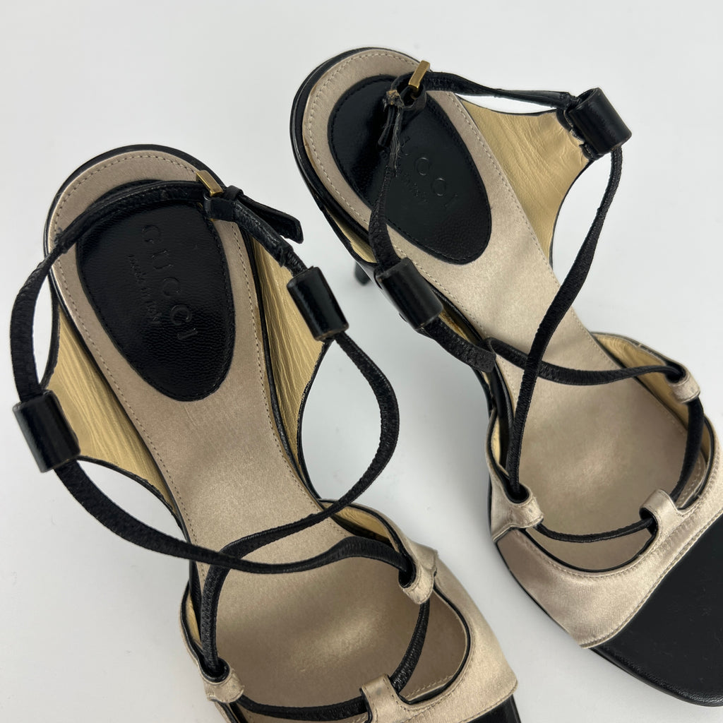 Gucci | S/S 2003 Tom Ford Era Octavia Beige Satin Black Leather Sandal Heels (35.5)