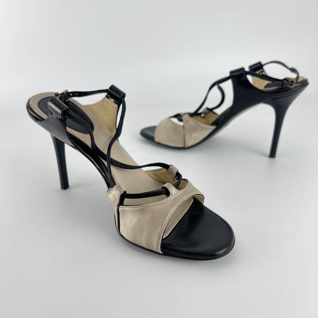 Gucci | S/S 2003 Tom Ford Era Octavia Beige Satin Black Leather Sandal Heels (35.5)