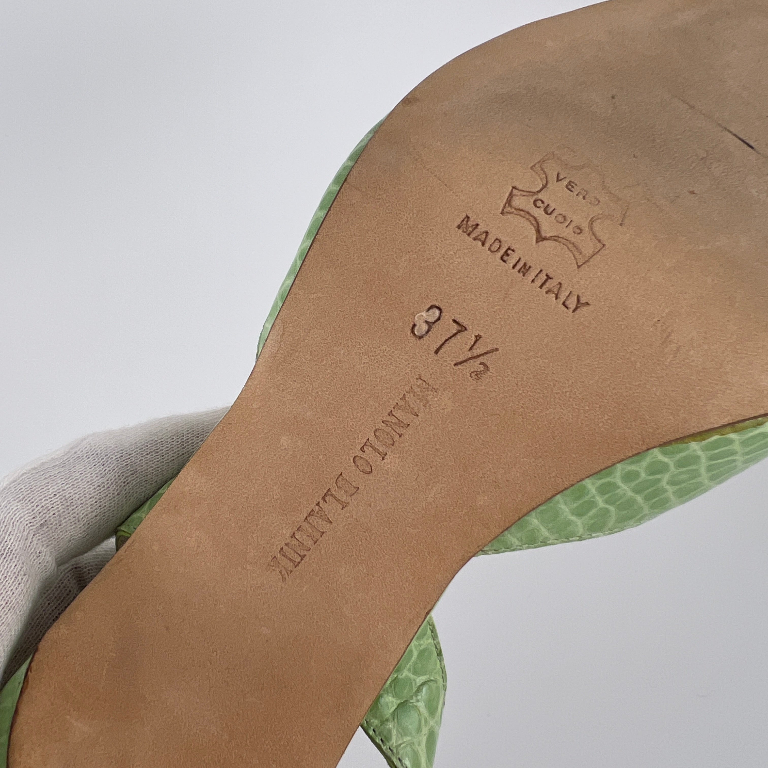 Manolo Blahnik | Carolyne Green Croc Embossed Leather Pointed Toe Slingback (37.5)