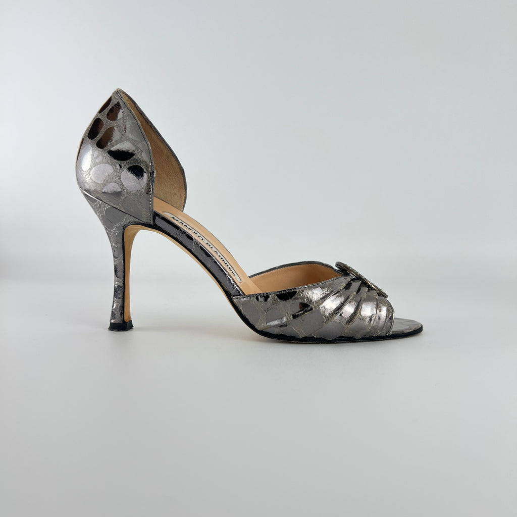 Manolo Blahnik | Sedaraby Metallic Silver Animal Print Buckle D'Orsay Pumps (36.5)