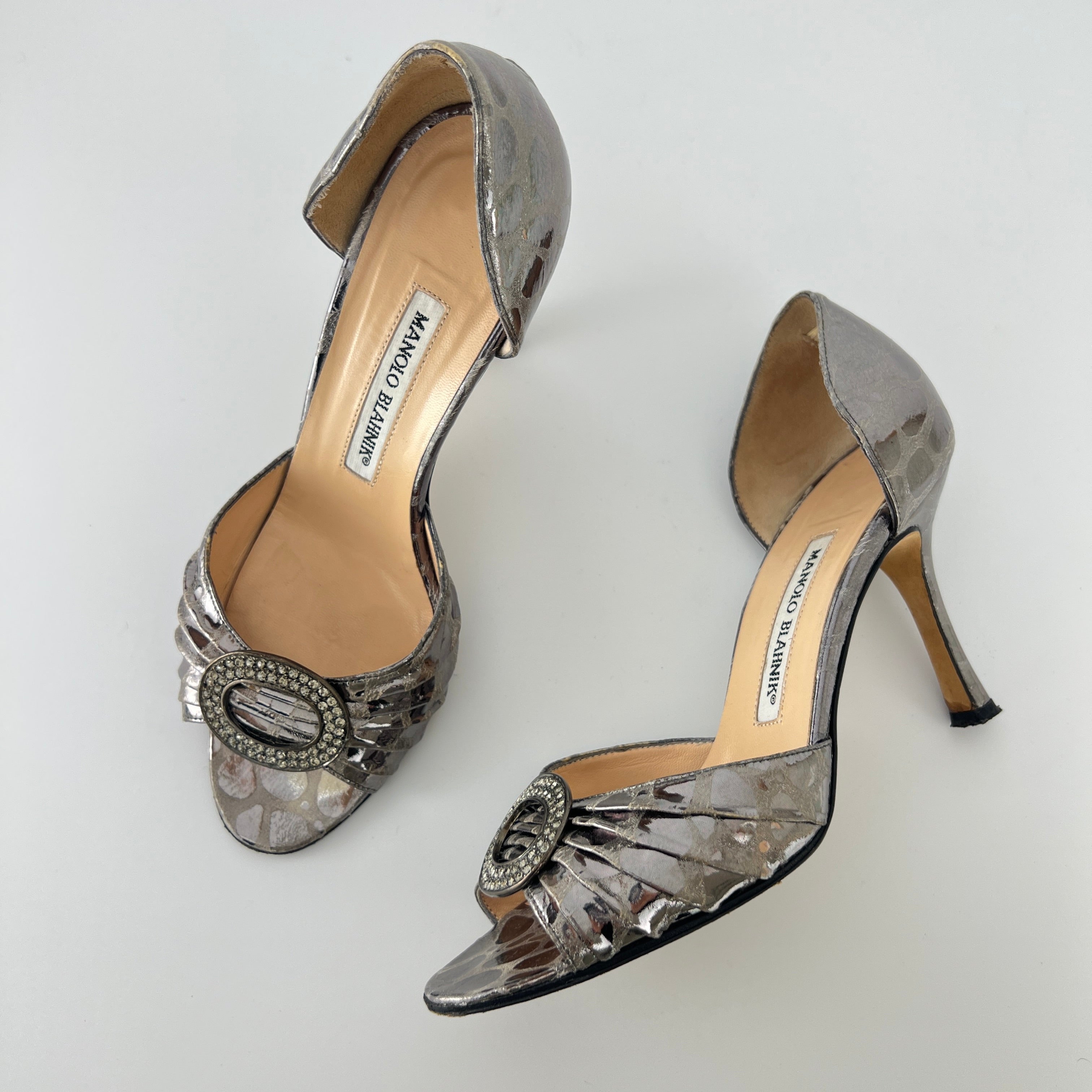 Manolo Blahnik | Sedaraby Metallic Silver Animal Print Buckle D'Orsay Pumps (36.5)