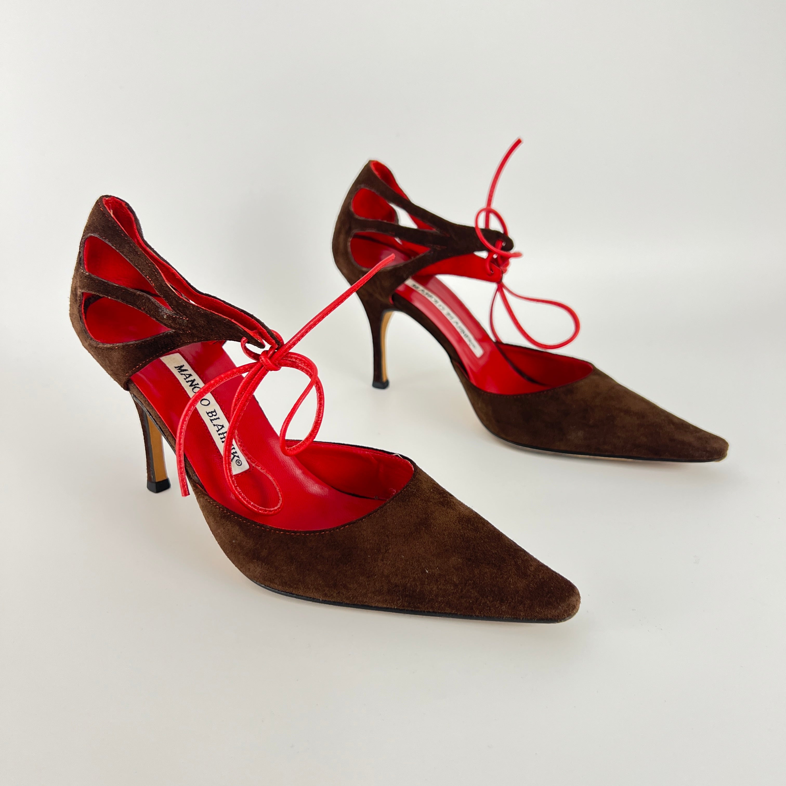 Manolo Blahnik | Brown Velour Red Leather Strap Pointed Toe Stiletto (35)