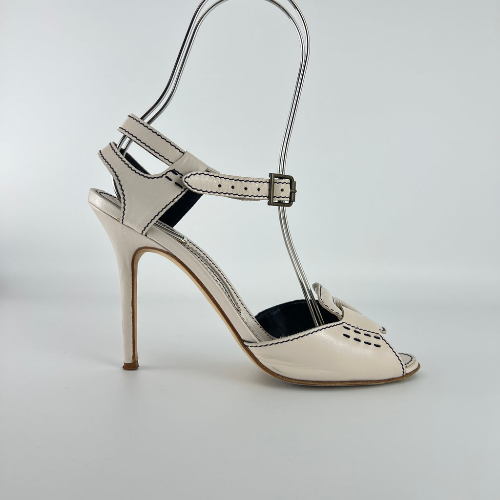 Manolo Blahnik | White Leather Buckle Ankle Wrap Sandal Stiletto Heels (38)