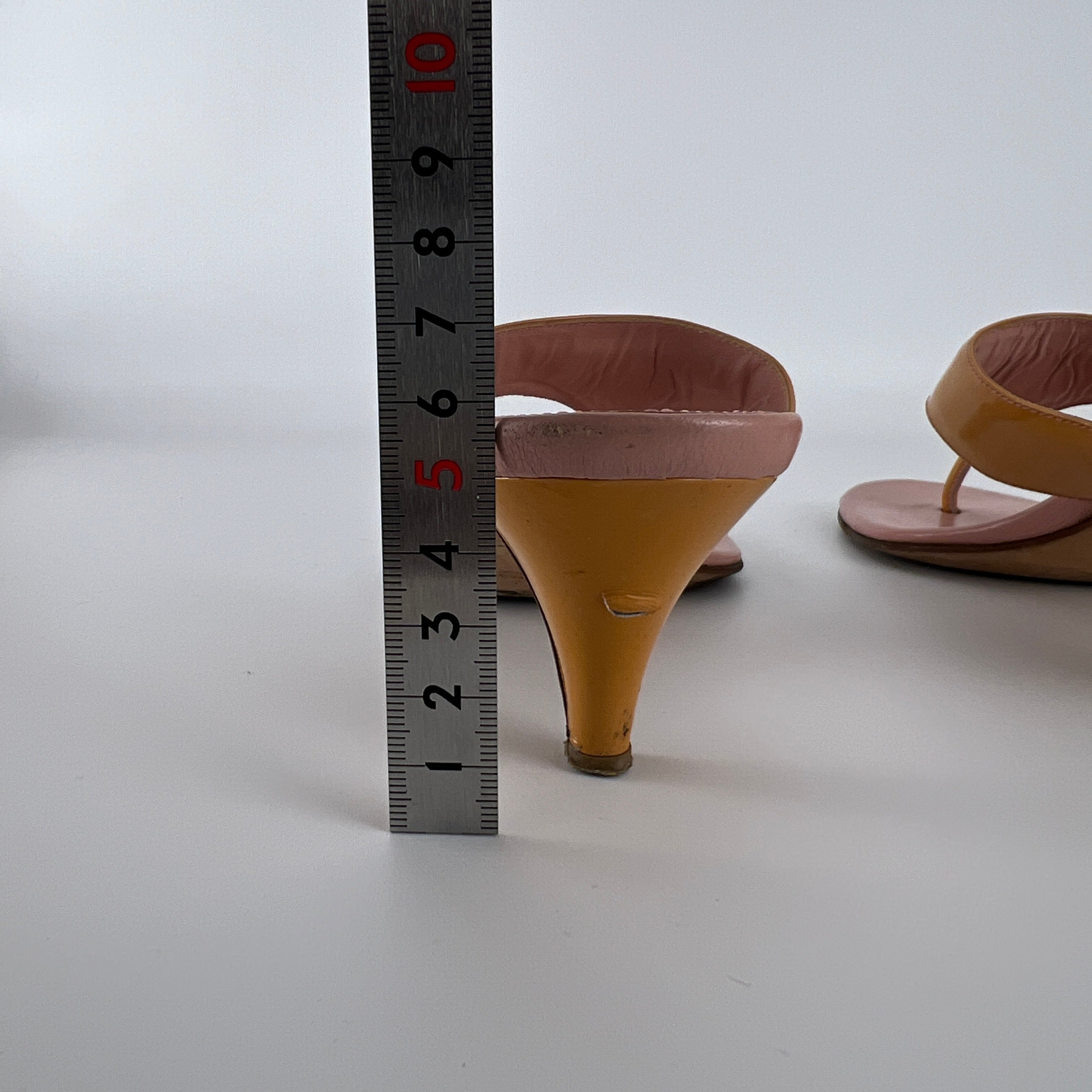 Prada | Vintage Y2K Holiday Rosa Orange Patent Leather Logo Thong Kitten Mules (36)