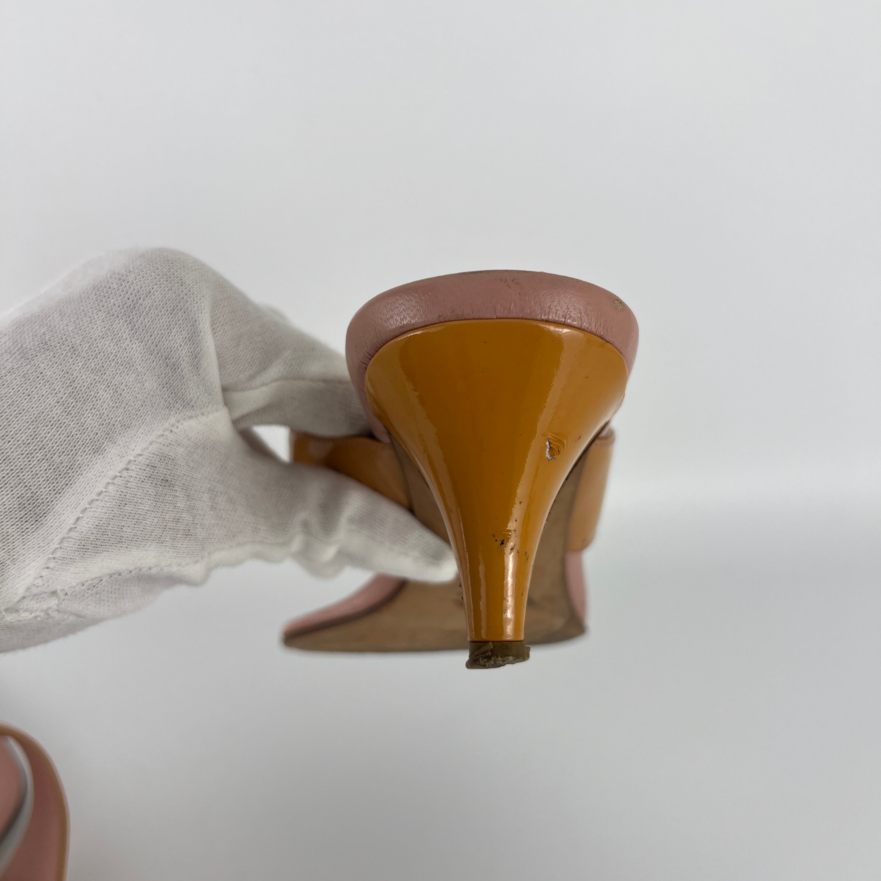 Prada | Vintage Y2K Holiday Rosa Orange Patent Leather Logo Thong Kitten Mules (36)
