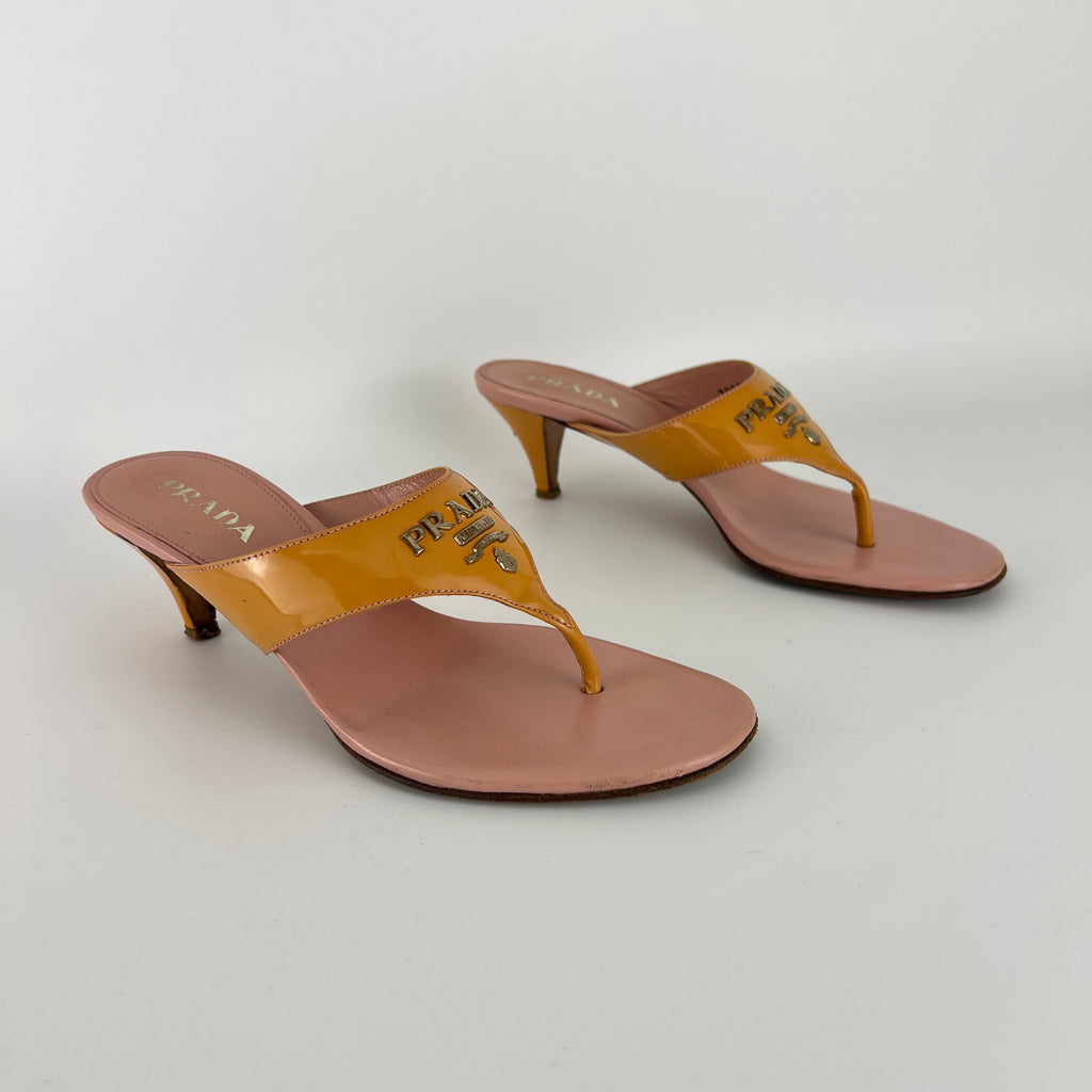 Prada | Vintage Y2K Holiday Rosa Orange Patent Leather Logo Thong Kitten Mules (36)