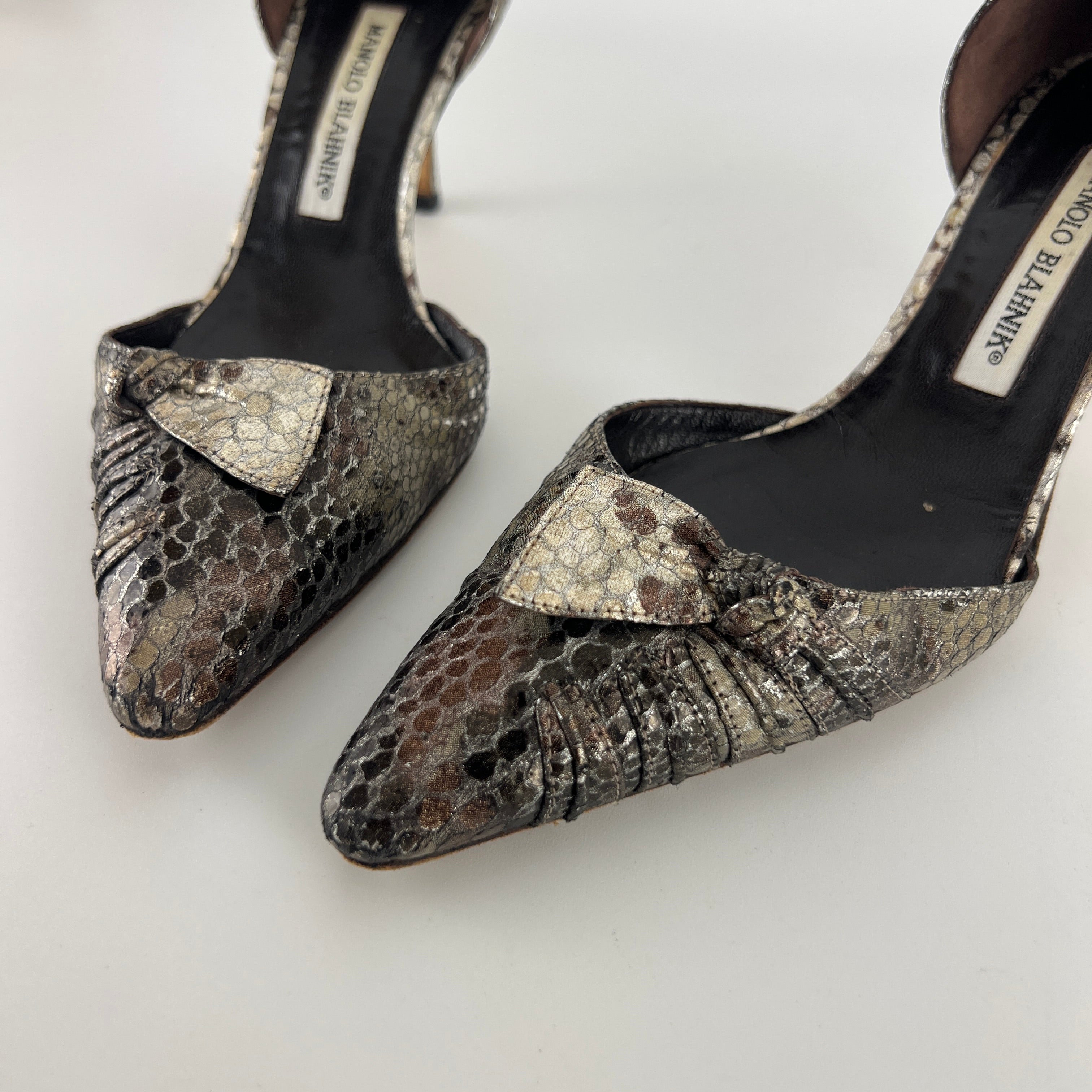 Manolo Blahnik | Silver Snake Print Leather Knot Pointed Toe D'Orsay (36.5)