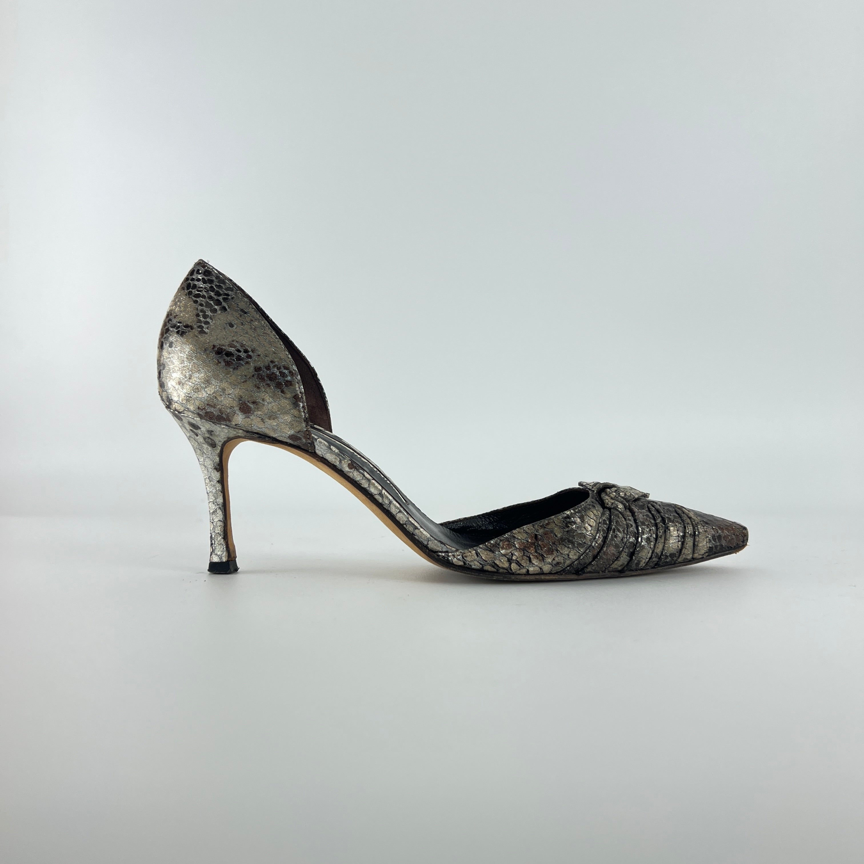 Manolo Blahnik | Silver Snake Print Leather Knot Pointed Toe D'Orsay (36.5)