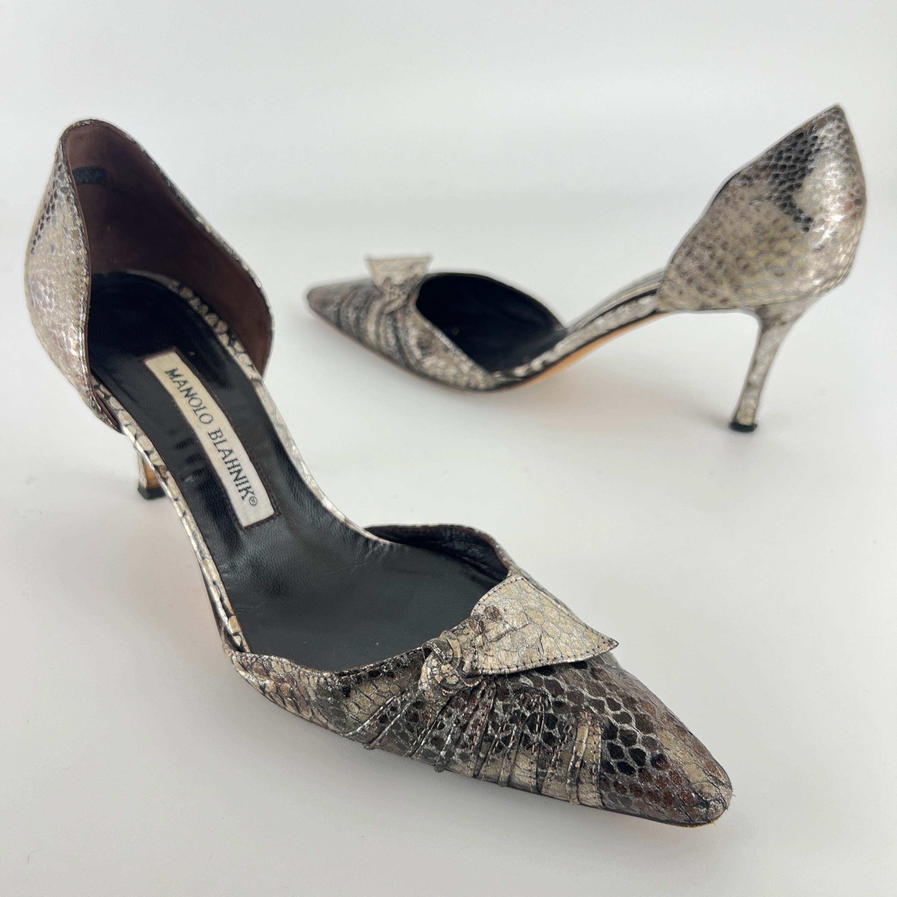 Manolo Blahnik | Silver Snake Print Leather Knot Pointed Toe D'Orsay (36.5)