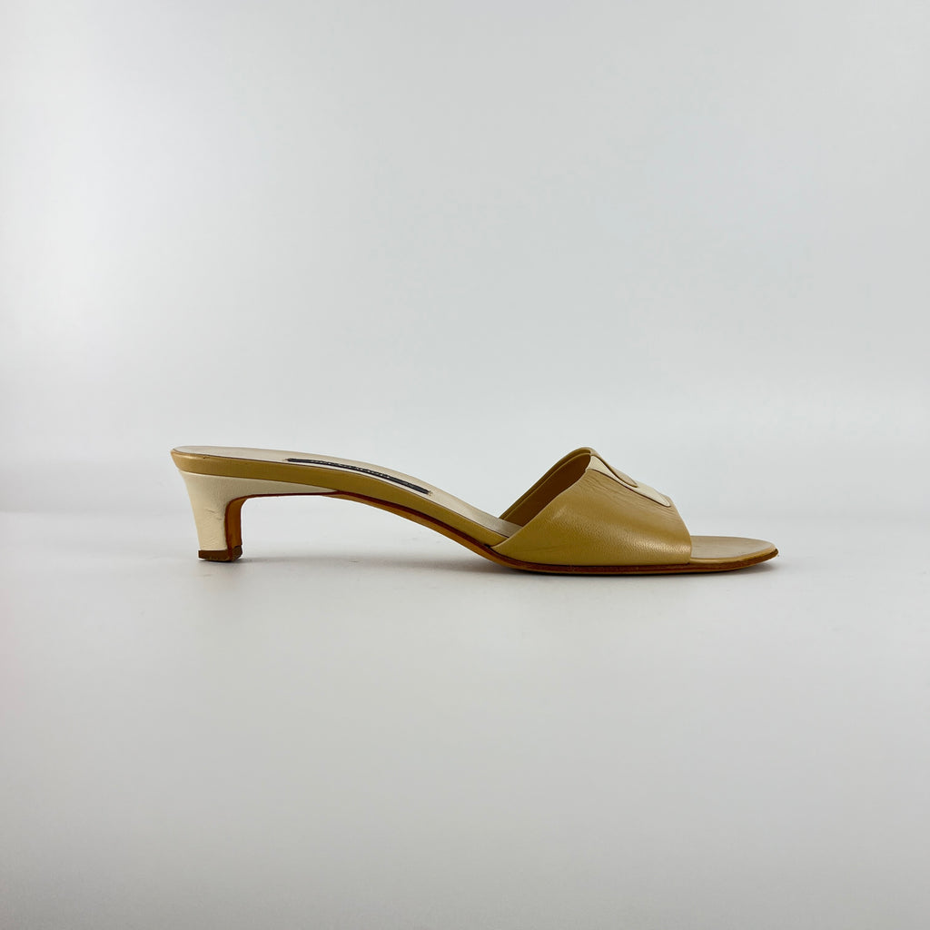 Bruno Magli | Beige Leather Kitten Heel Slide Mules (39)