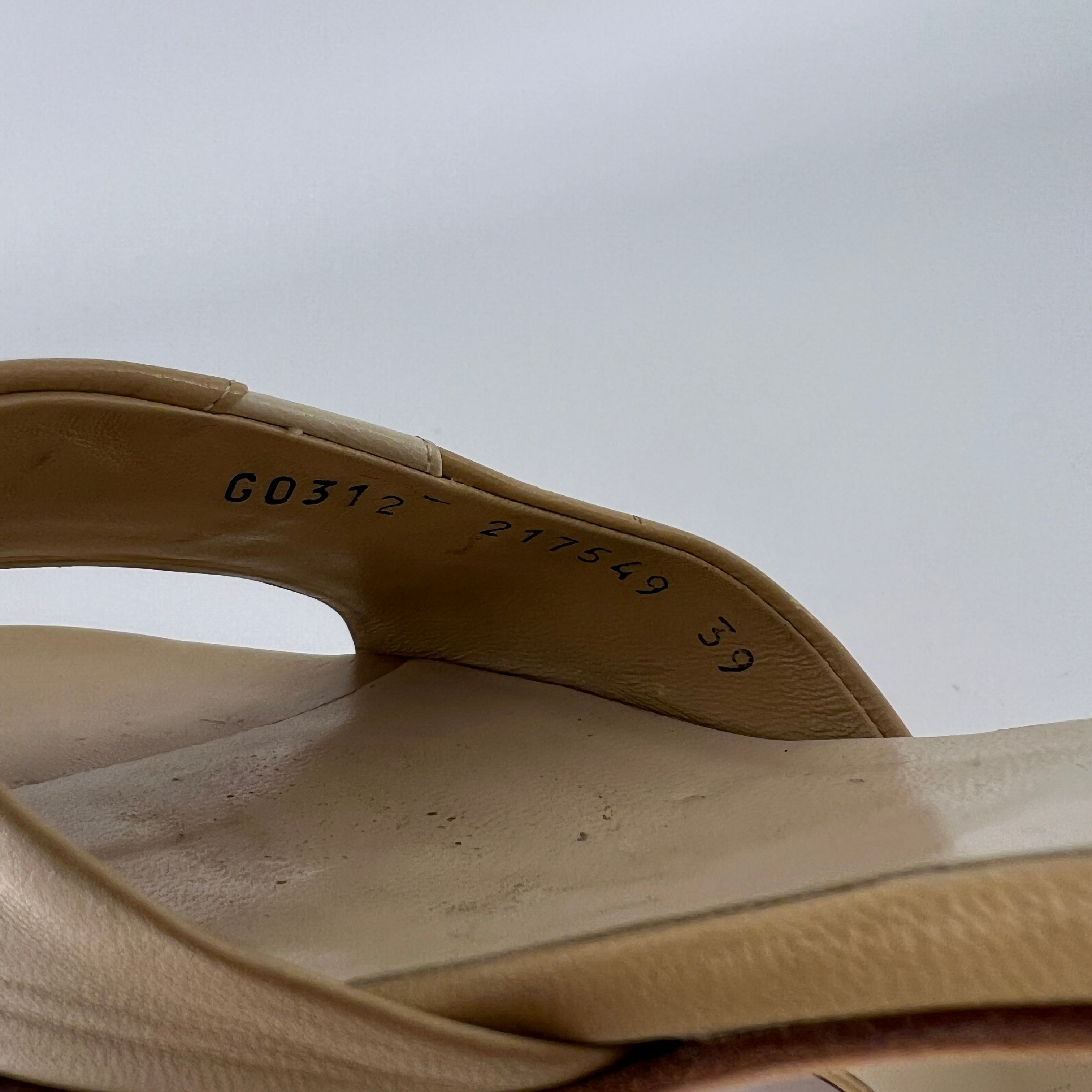 Bruno Magli | Beige Leather Kitten Heel Slide Mules (39)