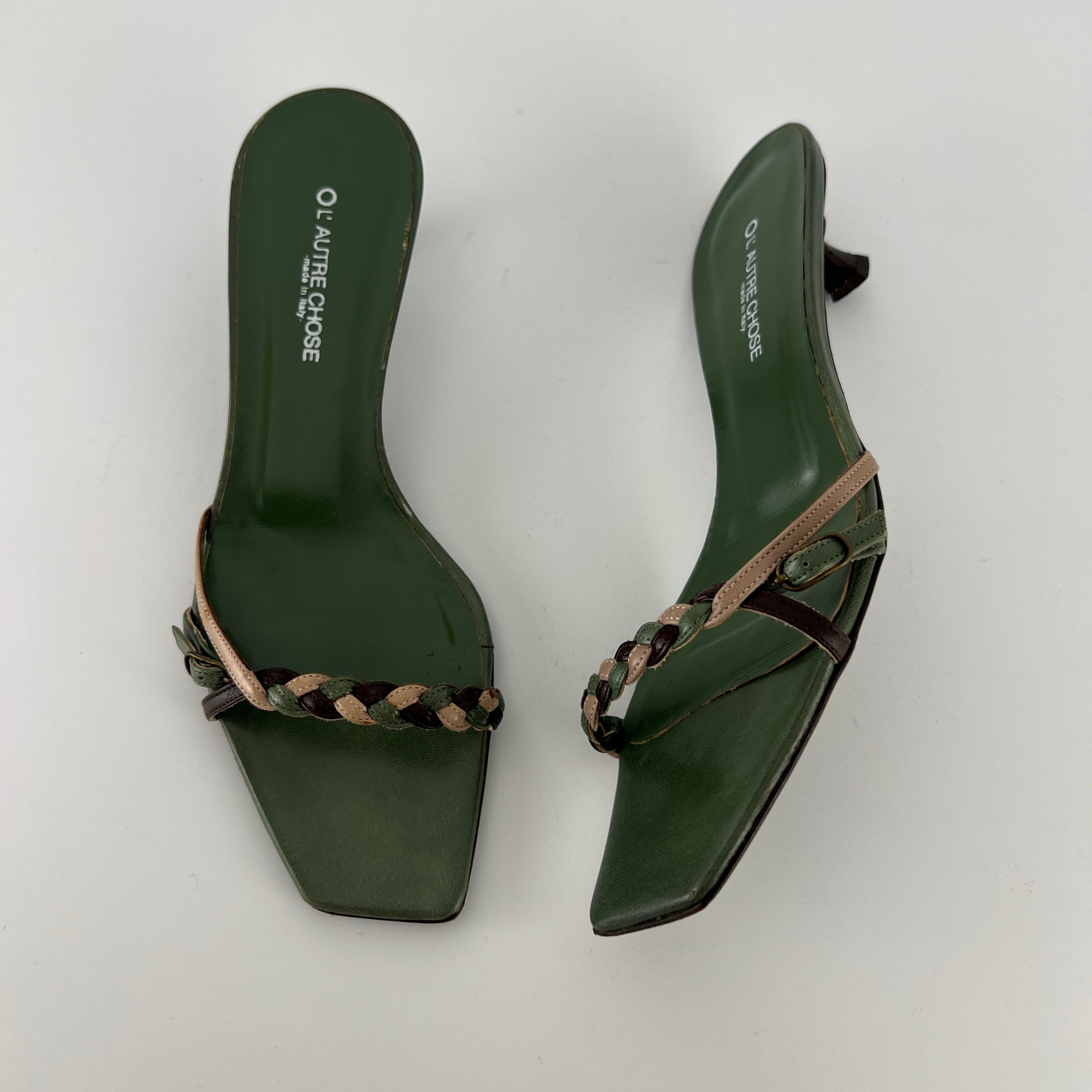 L'Autre Chose | Green Leather Braid Strap Slide Mule (36)