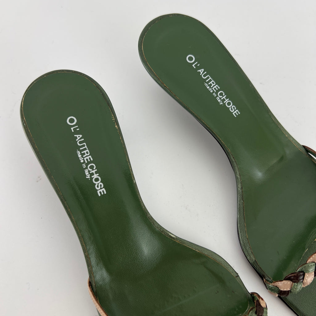 L'Autre Chose | Green Leather Braid Strap Slide Mule (36)