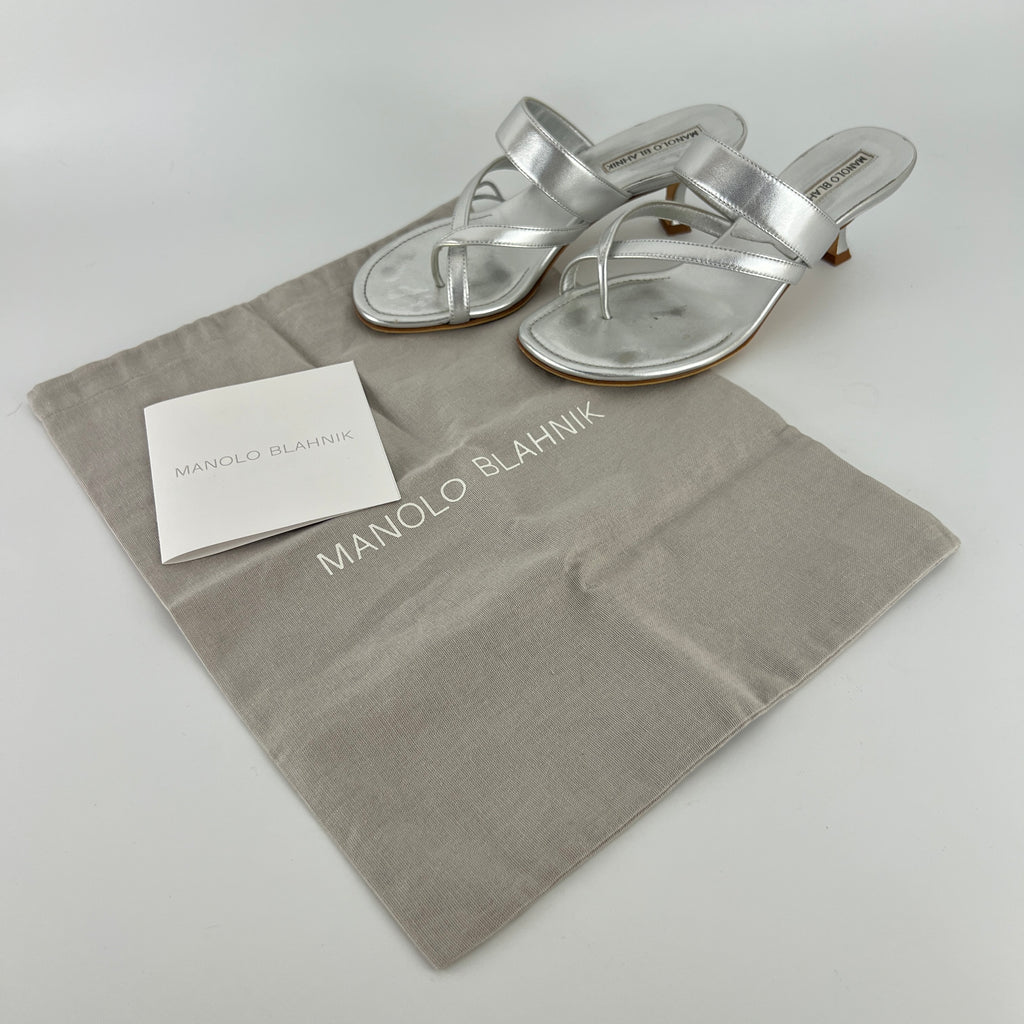 Manolo Blahnik | Susa 50 Metallic Silver Leather Thong Strappy Sandal Mules (35.5)