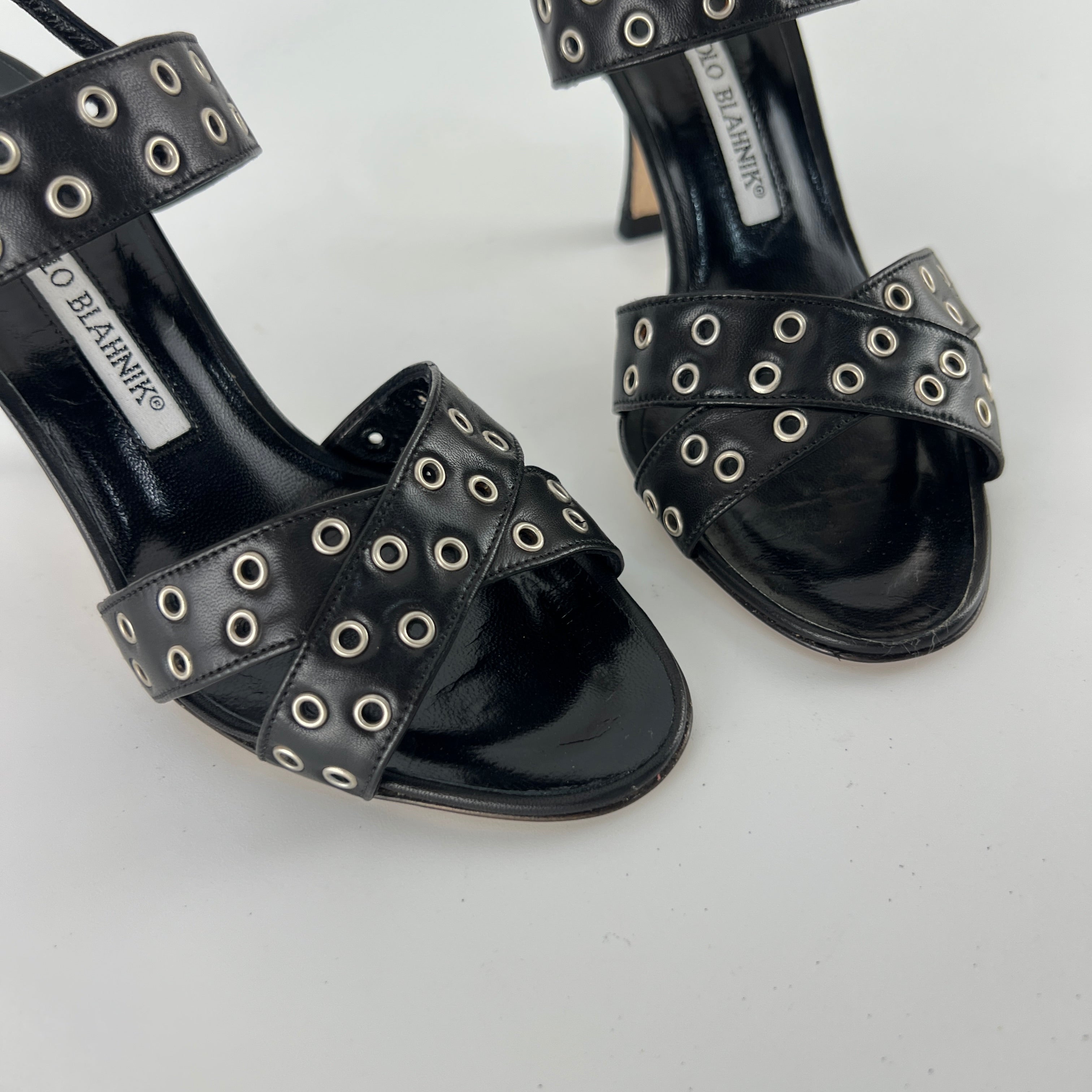 Manolo Blahnik | Lupettopen Black Leather Silver Eyelet Sandal Heels (34)