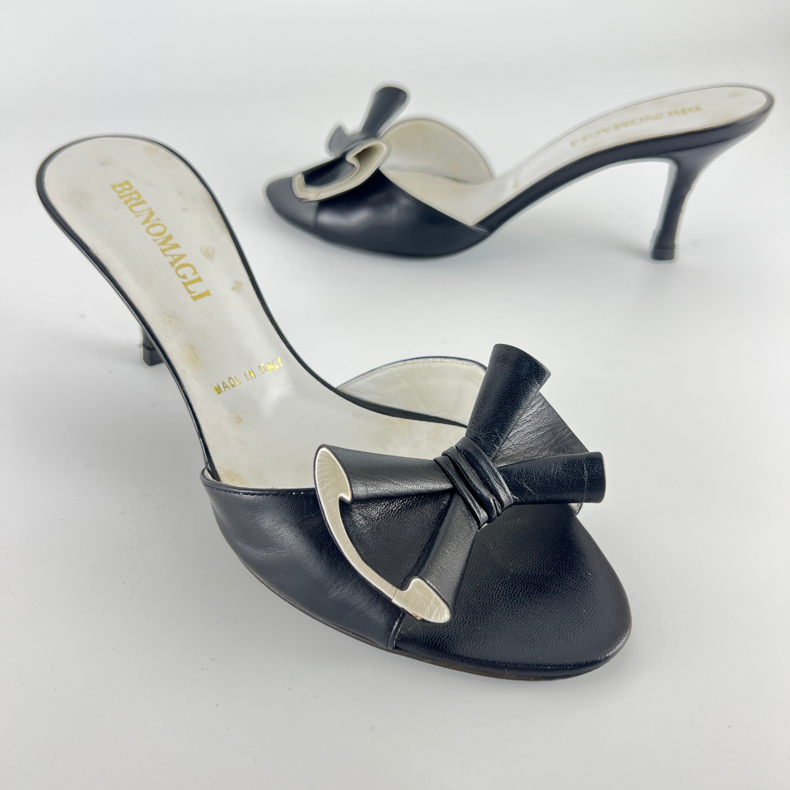 Bruno Magli | Black Leather Bow Slide Mules (37)