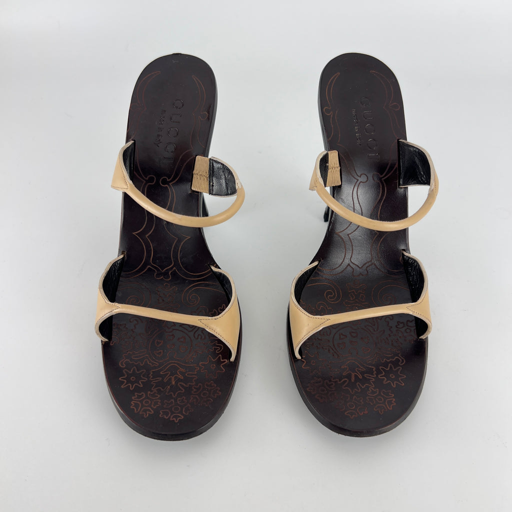 Gucci | Vintage Tan Leather Embossed Insole Strappy Slide Mule (37)