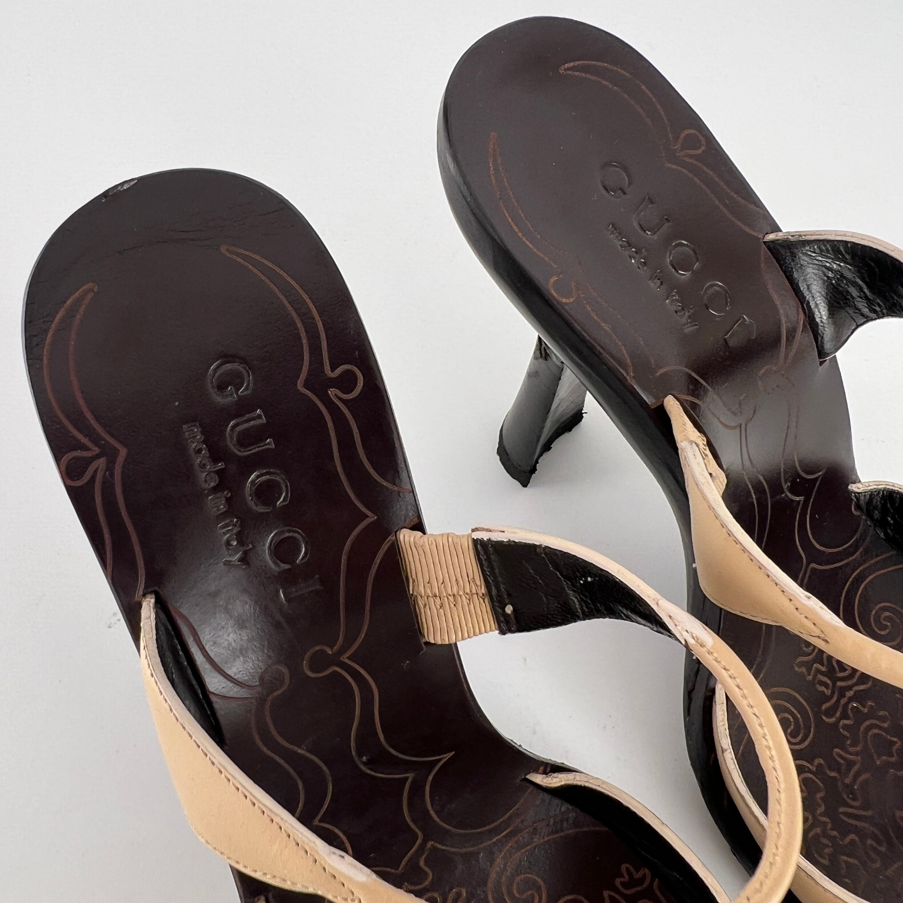 Gucci | Vintage Tan Leather Embossed Insole Strappy Slide Mule (37)