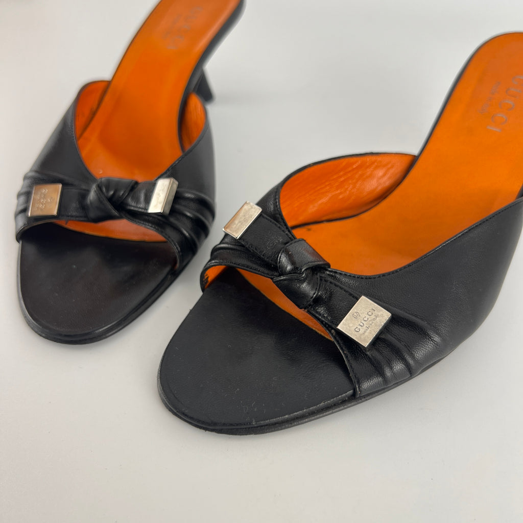 Gucci | Tom Ford Era Vintage Black Leather Ribbon Bow Slide Mules (37.5)