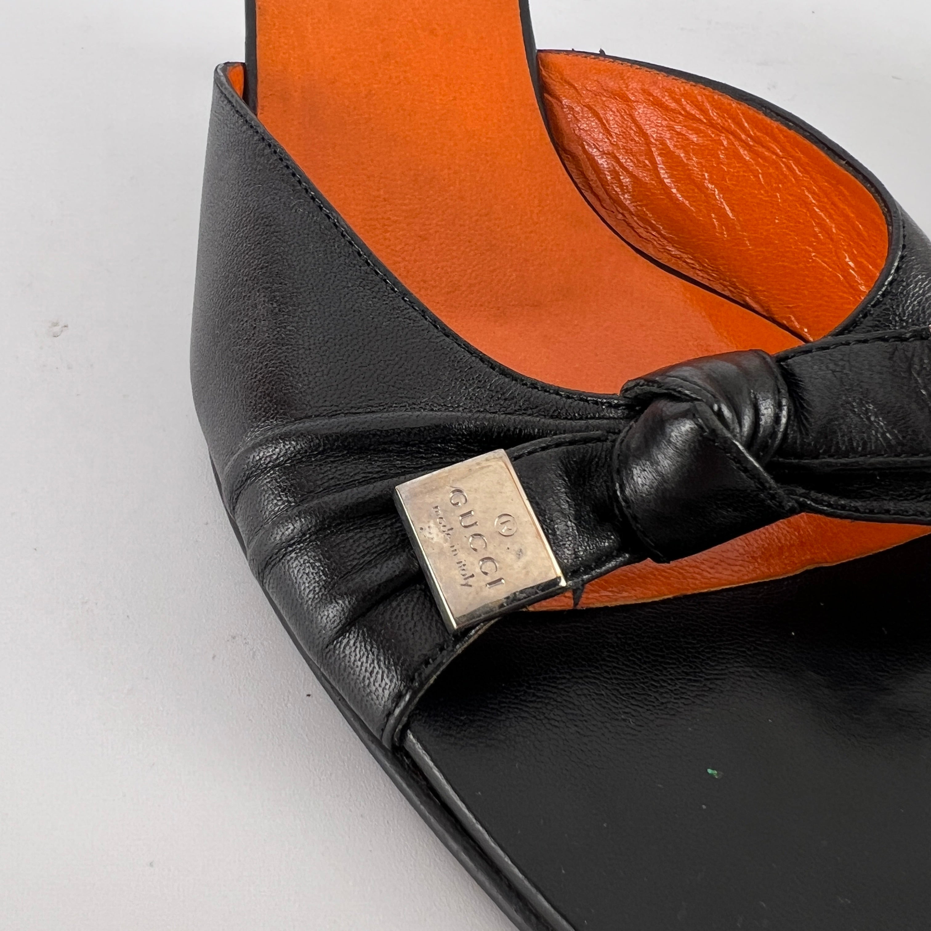 Gucci | Tom Ford Era Vintage Black Leather Ribbon Bow Slide Mules (37.5)