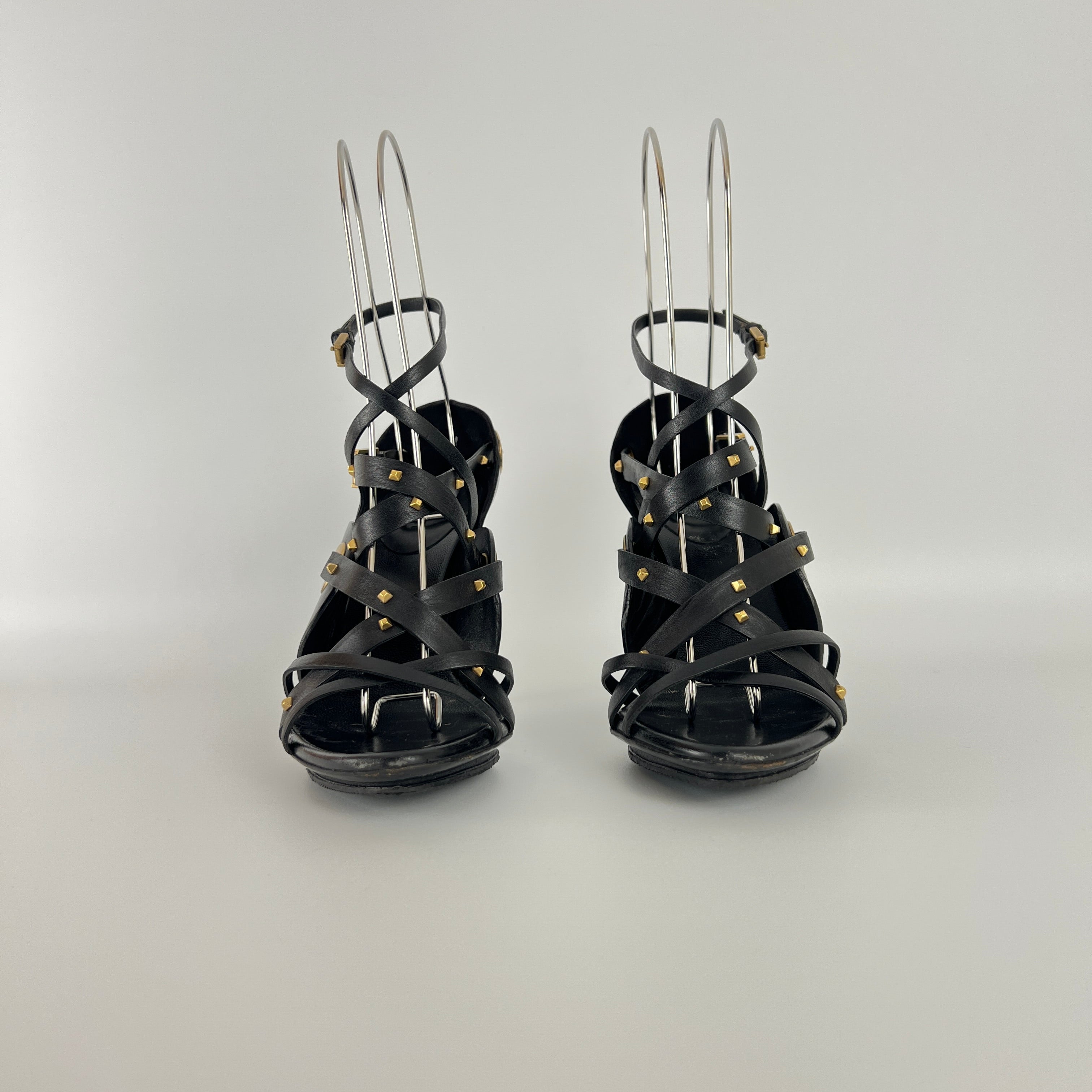 Gucci | Vintage Tom Ford Era Black Leather Strap Stud Heels Rare Archive (35.5)