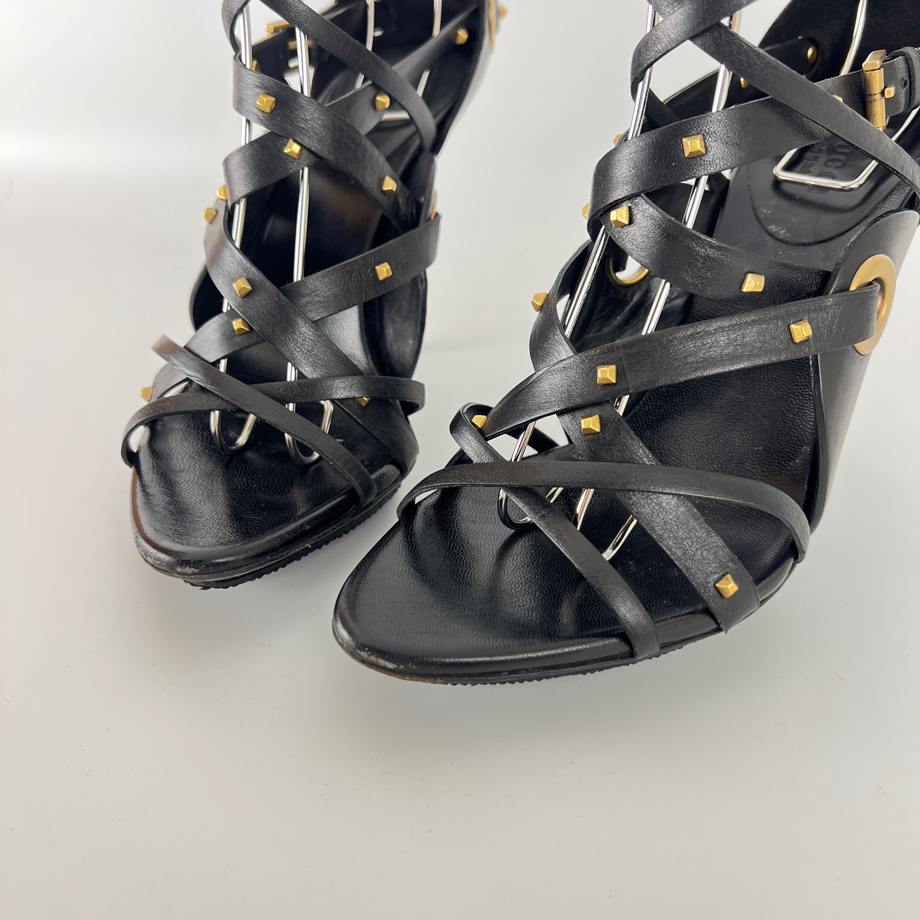 Gucci | Vintage Tom Ford Era Black Leather Strap Stud Heels Rare Archive (35.5)